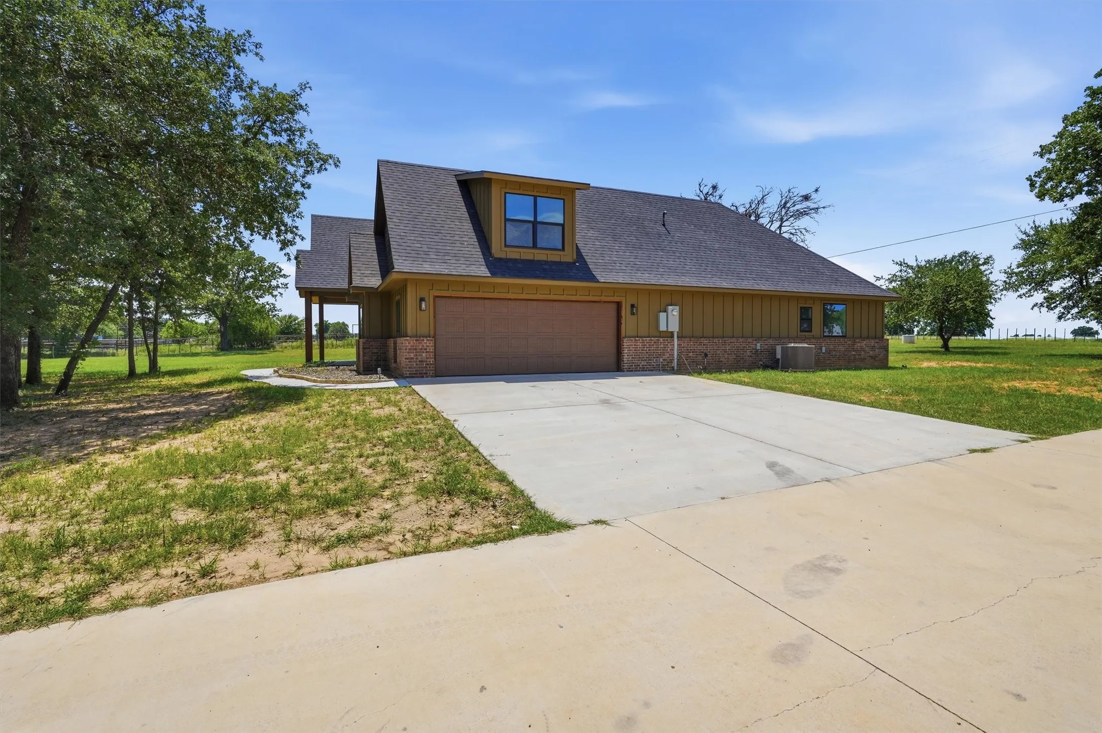 Single Family Residence For Sale in Hood County , 3031 Powell Cemetery Road, Tolar, Texas 76476, 4 Bedroom, 4 Bathroom, 2 Garage spaces, 2,709 Sqft, built in 2025, mls#21401032, Real Estate Agent in Tolar, Homes For Sale in Hood county, Homes For Sale in Tolar, Realtor in Tolar Texas, Real Estate Brokerage Independent Realty Texas, Luminita Cordes Realtor
