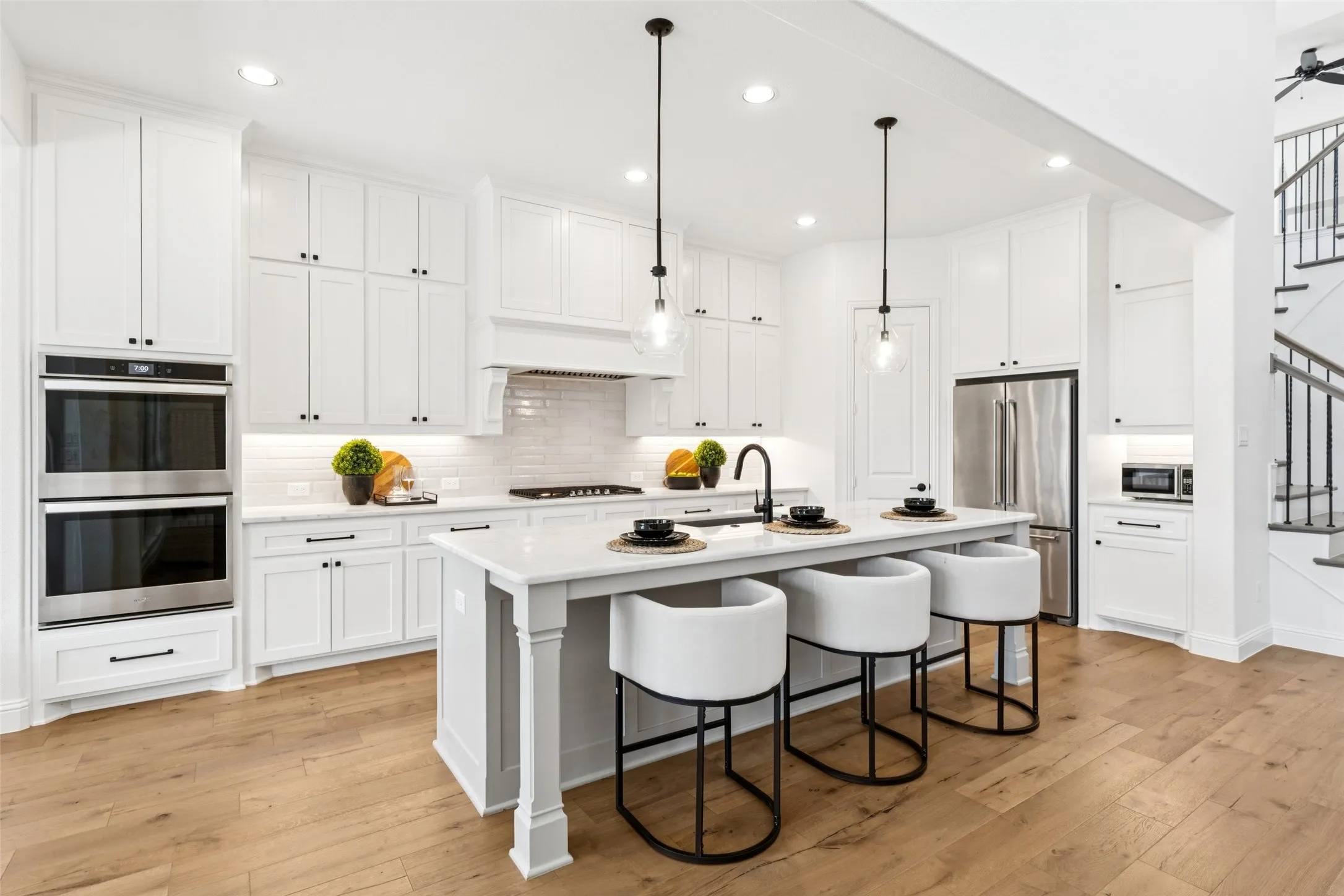 Single Family Residence For Sale in Denton County , 3851 Freeman Way, Prosper, Texas 75078, 4 Bedroom, 4 Bathroom, 3 Garage spaces, 3,526 Sqft, built in 2020, mls#21401221, Real Estate Agent in Prosper, Homes For Sale in Denton county, Homes For Sale in Prosper, Realtor in Prosper Texas, Real Estate Brokerage Independent Realty Texas, Luminita Cordes Realtor