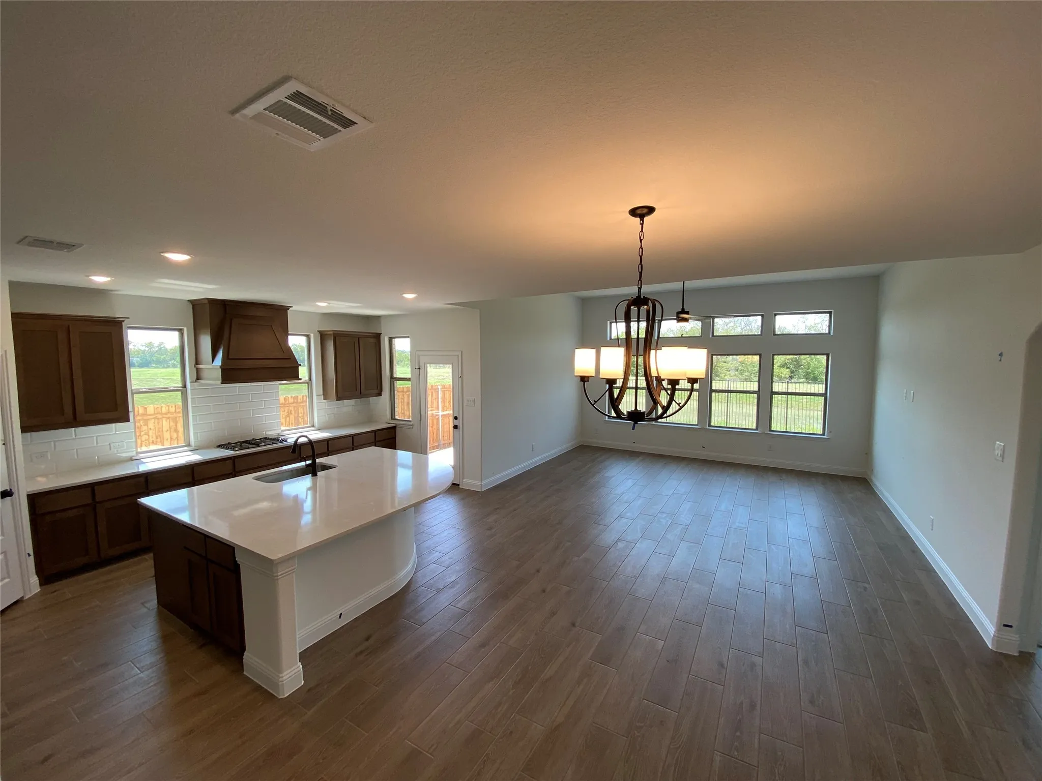 Single Family Residence For Sale in Hunt County , 310 Devonshire Drive, Greenville, Texas 75401, 5 Bedroom, 4 Bathroom, 2 Garage spaces, 3,661 Sqft, built in 2025, mls#21373237, Real Estate Agent in Greenville, Homes For Sale in Hunt county, Homes For Sale in Greenville, Realtor in Greenville Texas, Real Estate Brokerage Independent Realty Texas, Luminita Cordes Realtor