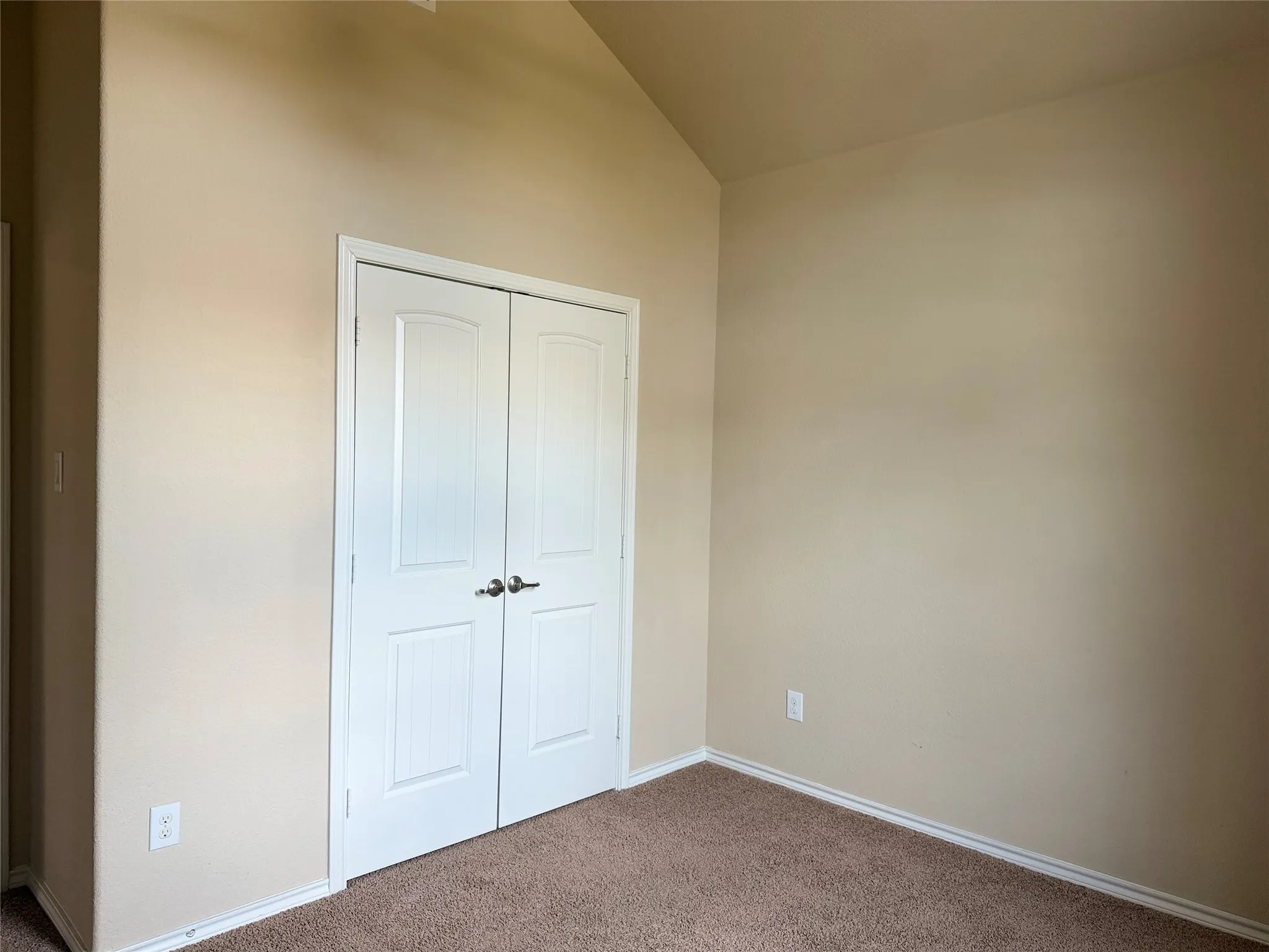 Single Family Residence For Sale in Parker County , 1220 Scott Drive, Weatherford, Texas 76087, 3 Bedroom, 2 Bathroom, 2 Garage spaces, 1,616 Sqft, built in 2015, mls#21401056, Real Estate Agent in Weatherford, Homes For Sale in Parker county, Homes For Sale in Weatherford, Realtor in Weatherford Texas, Real Estate Brokerage Independent Realty Texas, Luminita Cordes Realtor