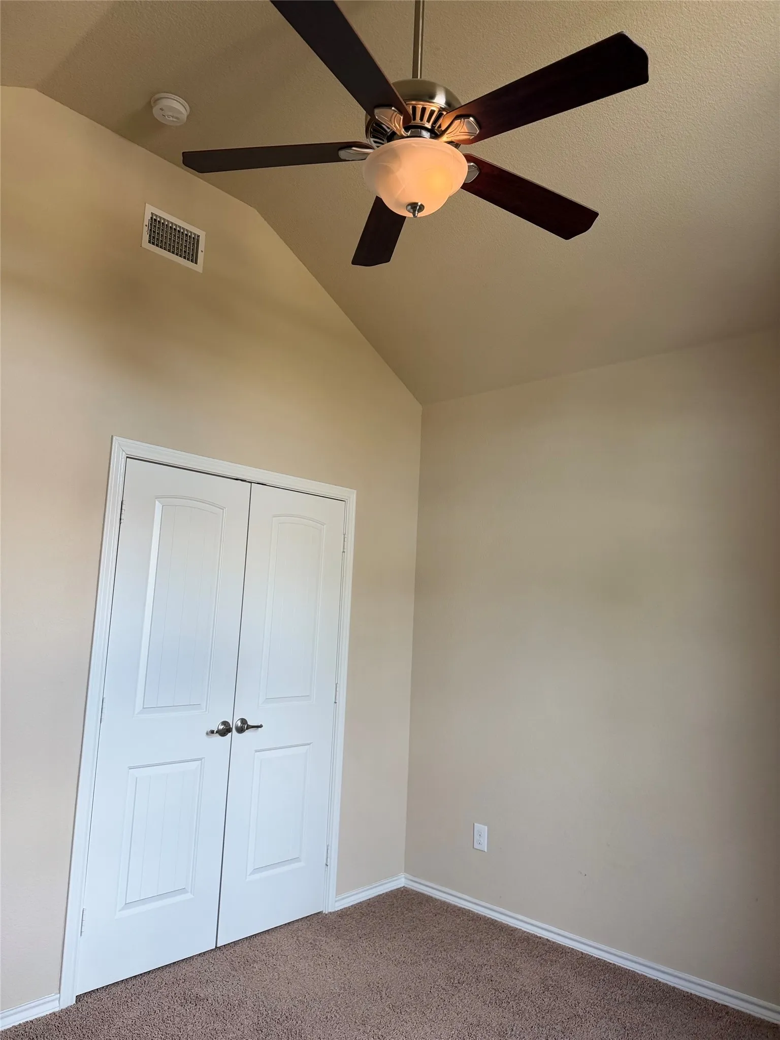 Single Family Residence For Sale in Parker County , 1220 Scott Drive, Weatherford, Texas 76087, 3 Bedroom, 2 Bathroom, 2 Garage spaces, 1,616 Sqft, built in 2015, mls#21401056, Real Estate Agent in Weatherford, Homes For Sale in Parker county, Homes For Sale in Weatherford, Realtor in Weatherford Texas, Real Estate Brokerage Independent Realty Texas, Luminita Cordes Realtor