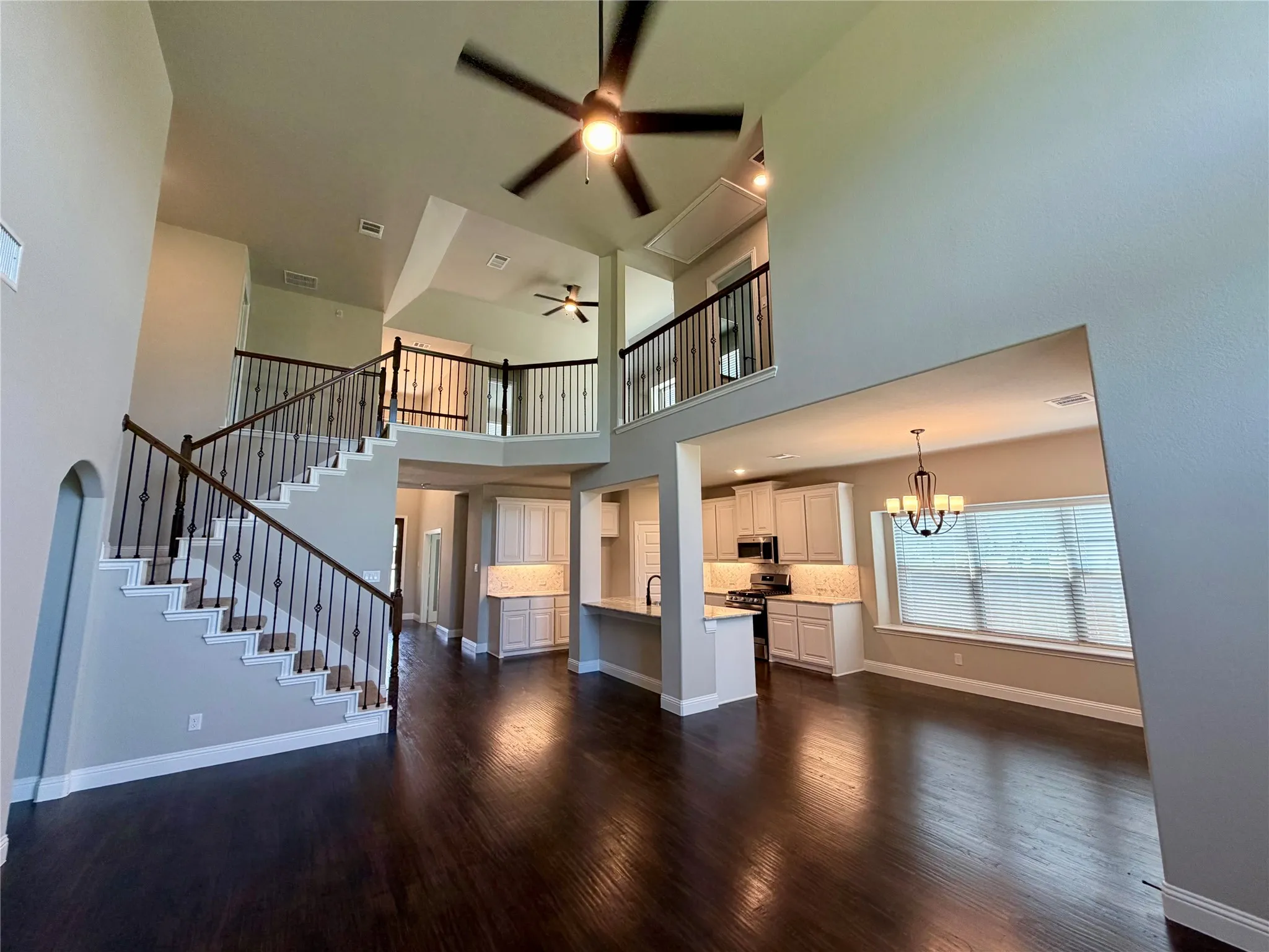Single Family Residence For Sale in Hunt County , 350 Devonshire Drive, Greenville, Texas 75401, 4 Bedroom, 4 Bathroom, 2 Garage spaces, 2,716 Sqft, built in 2025, mls#21373238, Real Estate Agent in Greenville, Homes For Sale in Hunt county, Homes For Sale in Greenville, Realtor in Greenville Texas, Real Estate Brokerage Independent Realty Texas, Luminita Cordes Realtor
