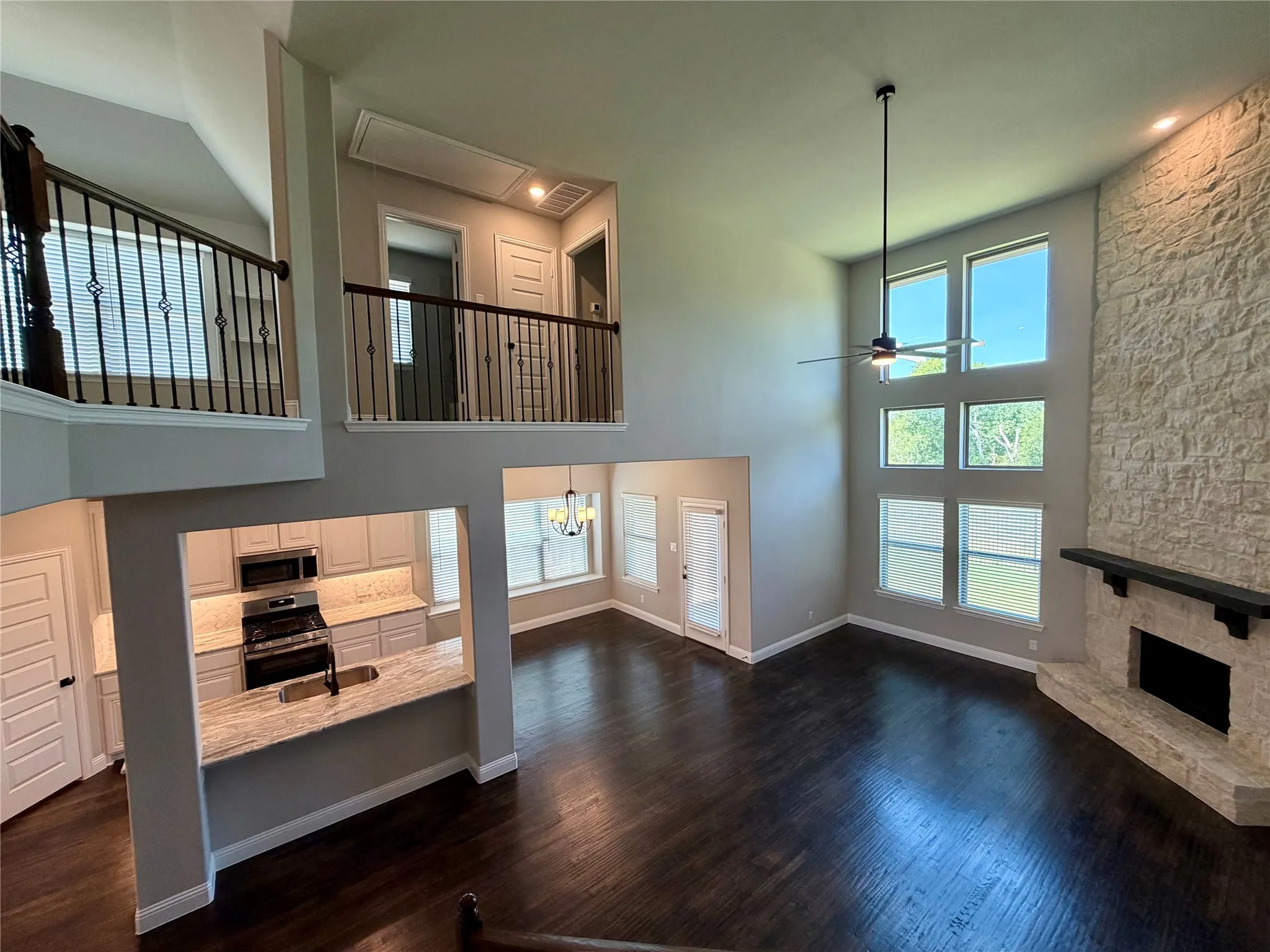 Single Family Residence For Sale in Hunt County , 350 Devonshire Drive, Greenville, Texas 75401, 4 Bedroom, 4 Bathroom, 2 Garage spaces, 2,716 Sqft, built in 2025, mls#21373238, Real Estate Agent in Greenville, Homes For Sale in Hunt county, Homes For Sale in Greenville, Realtor in Greenville Texas, Real Estate Brokerage Independent Realty Texas, Luminita Cordes Realtor