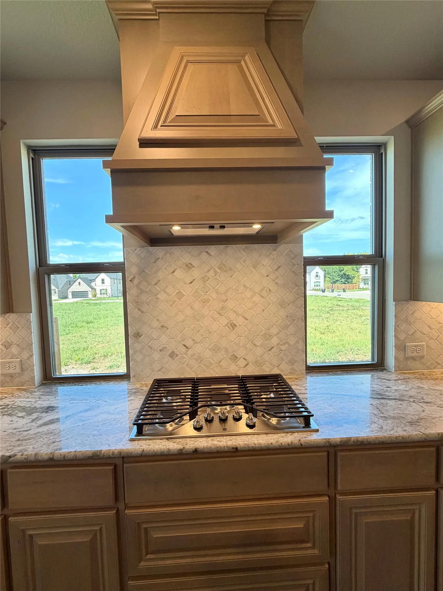 Single Family Residence For Sale in Hunt County , 465 Aldred Street, Greenville, Texas 75401, 5 Bedroom, 4 Bathroom, 2 Garage spaces, 3,661 Sqft, built in 2025, mls#21373239, Real Estate Agent in Greenville, Homes For Sale in Hunt county, Homes For Sale in Greenville, Realtor in Greenville Texas, Real Estate Brokerage Independent Realty Texas, Luminita Cordes Realtor