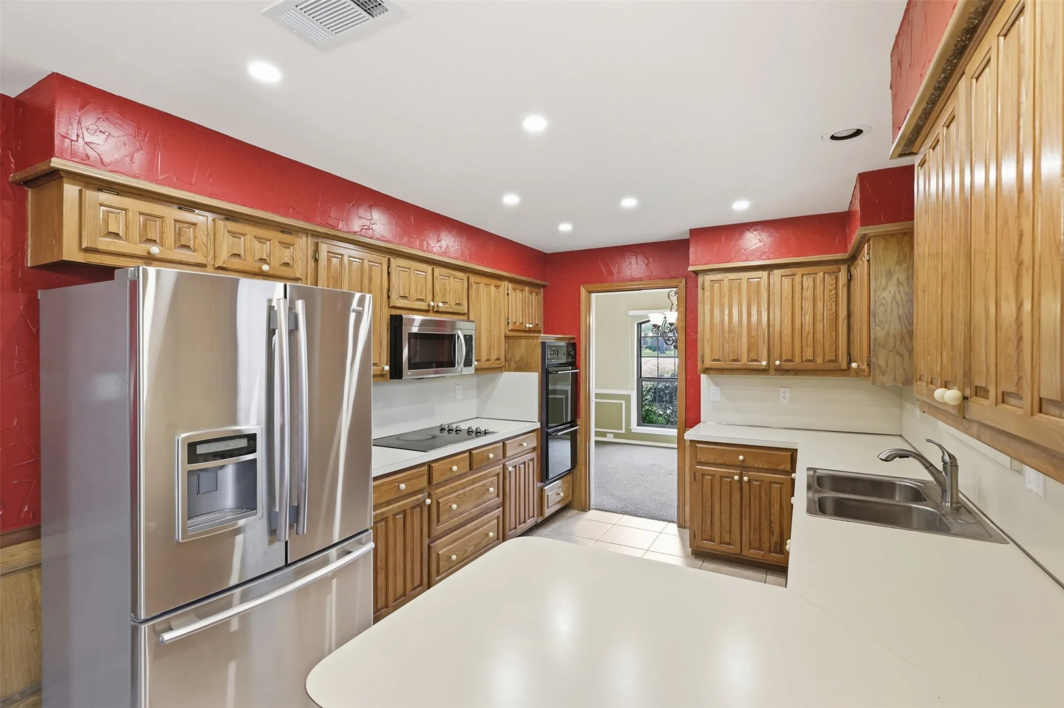 Single Family Residence For Sale in Dallas County , 112 Highland Meadow Circle, Coppell, Texas 75019, 3 Bedroom, 2 Bathroom, 2 Garage spaces, 1,916 Sqft, built in 1985, mls#21401226, Real Estate Agent in Coppell, Homes For Sale in Dallas county, Homes For Sale in Coppell, Realtor in Coppell Texas, Real Estate Brokerage Independent Realty Texas, Luminita Cordes Realtor