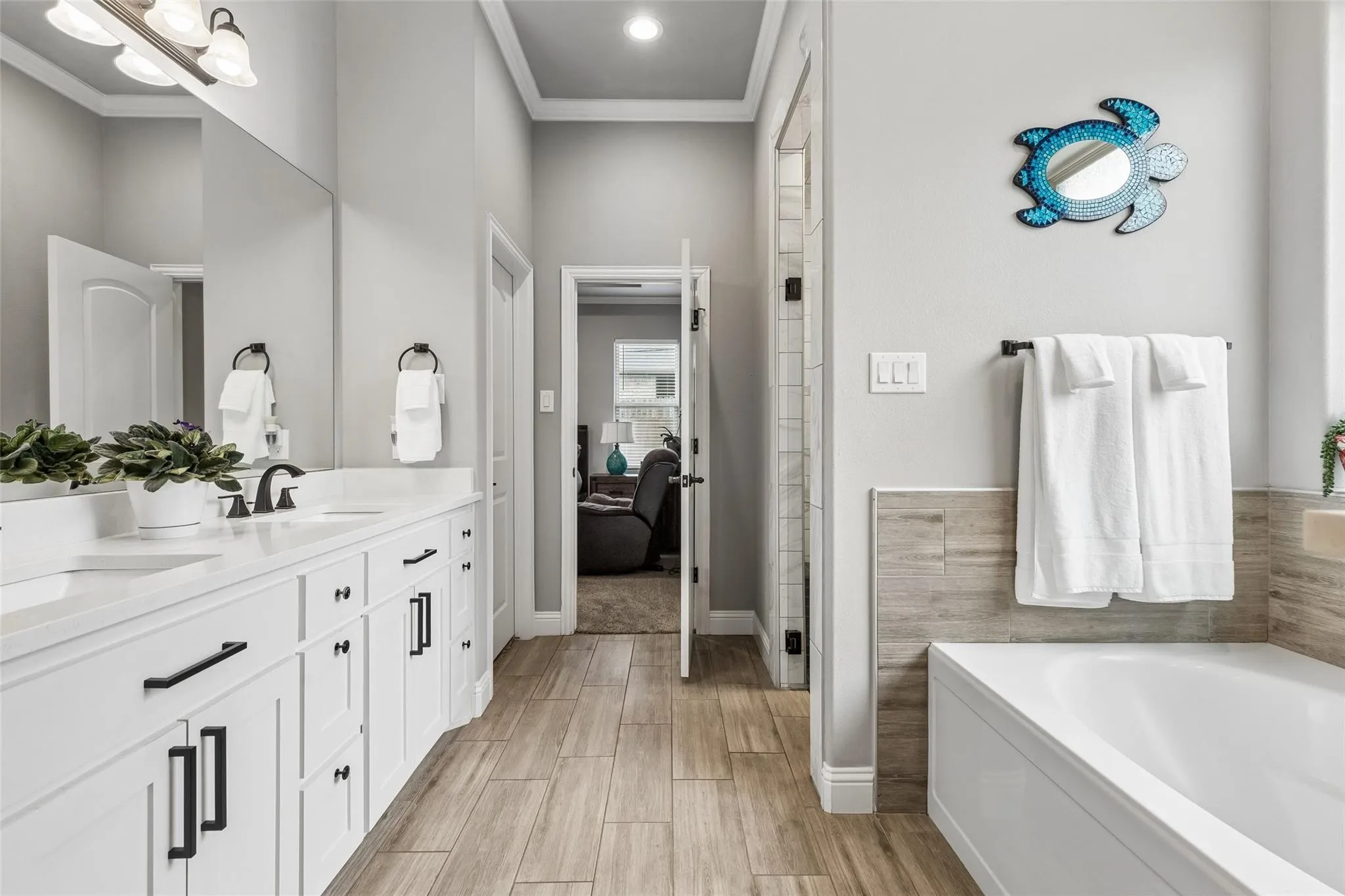 Single Family Residence For Sale in Denton County , 101 Sycamore Lane, Roanoke, Texas 76262, 3 Bedroom, 3 Bathroom, 3 Garage spaces, 2,319 Sqft, built in 2019, mls#21401415, Real Estate Agent in Roanoke, Homes For Sale in Denton county, Homes For Sale in Roanoke, Realtor in Roanoke Texas, Real Estate Brokerage Independent Realty Texas, Luminita Cordes Realtor