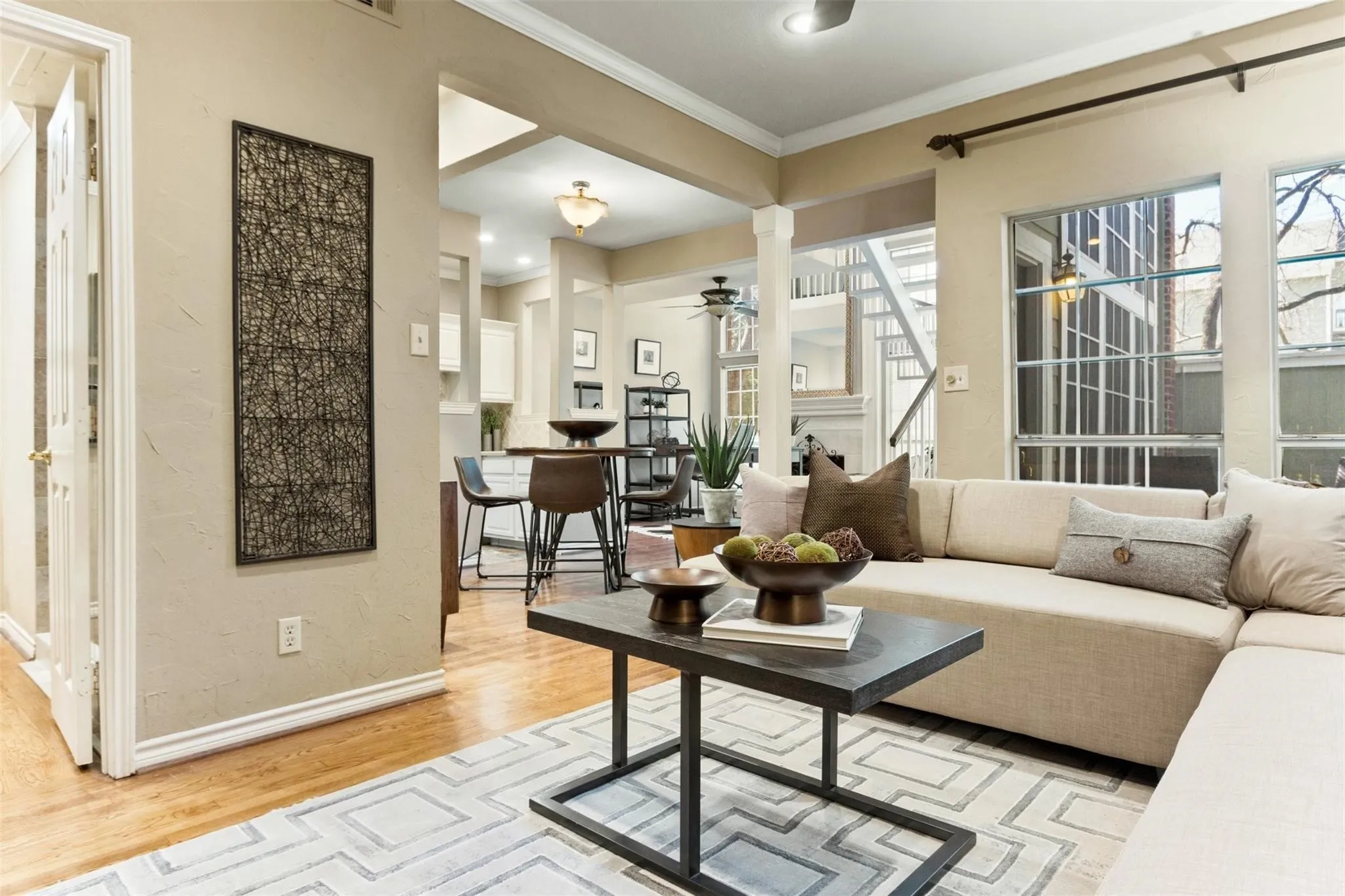Condominium For Sale in Collin County , 6220 Bentwood Trail 1805, Dallas, Texas 75252, 2 Bedroom, 2 Bathroom, 1 Garage spaces, 971 Sqft, built in 1984, mls#21400213, Real Estate Agent in Dallas, Homes For Sale in Collin county, Homes For Sale in Dallas, Realtor in Dallas Texas, Real Estate Brokerage Independent Realty Texas, Luminita Cordes Realtor