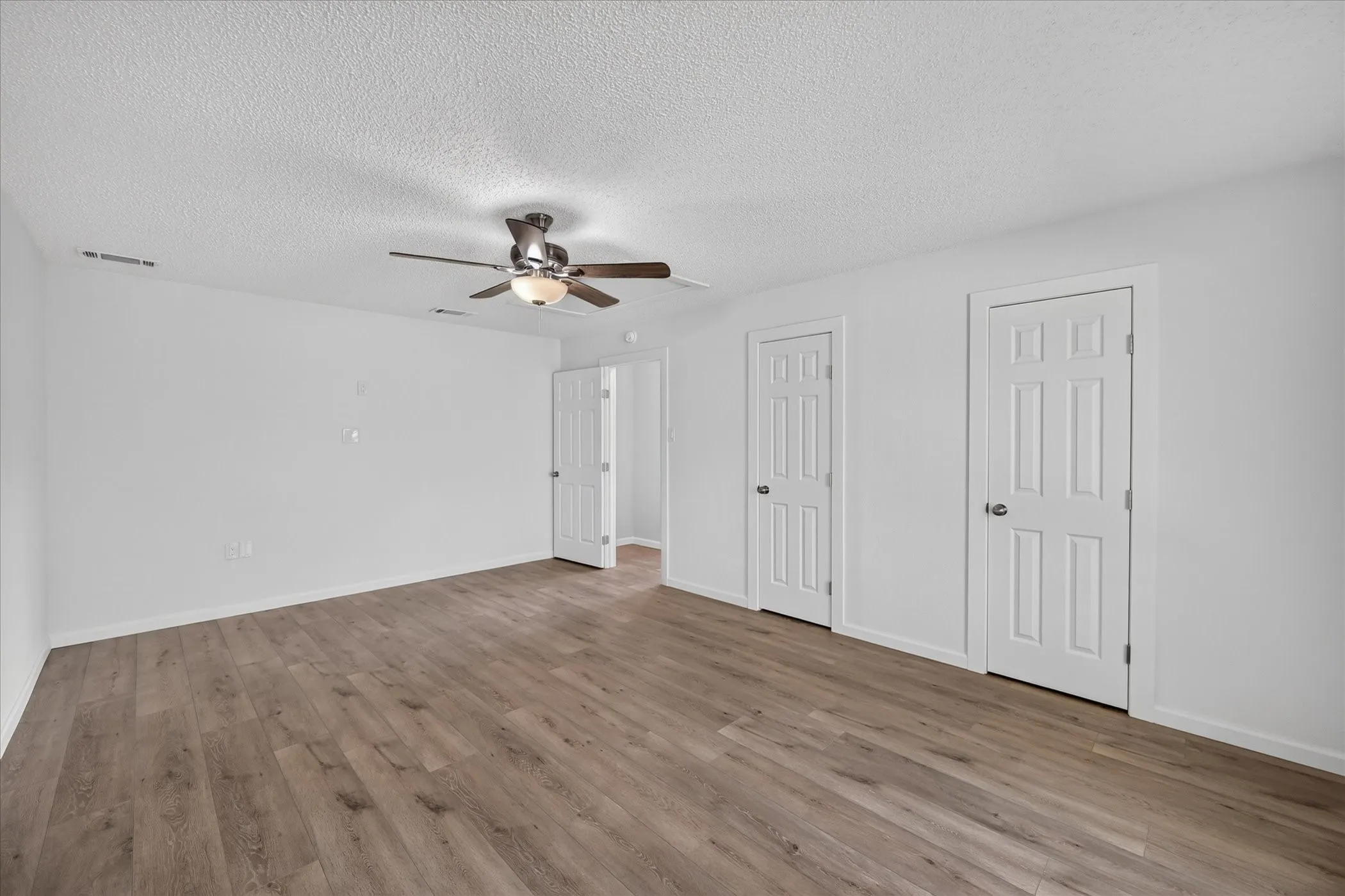 12'x19' Converted garage Bonus Room with tons of space and options to suite your individual needs!