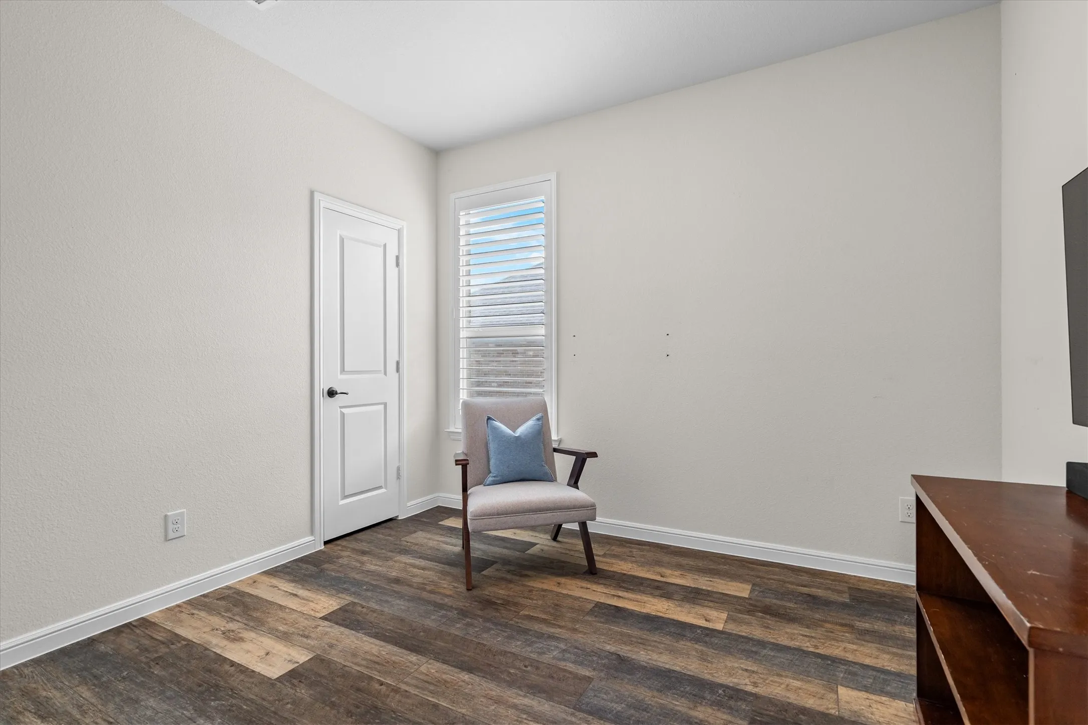 Single Family Residence For Sale in Denton County , 3448 Chloe Avenue, Krum, Texas 76249, 4 Bedroom, 2 Bathroom, 3 Garage spaces, 1,847 Sqft, built in 2019, mls#21392024, Real Estate Agent in Krum, Homes For Sale in Denton county, Homes For Sale in Krum, Realtor in Krum Texas, Real Estate Brokerage Independent Realty Texas, Luminita Cordes Realtor
