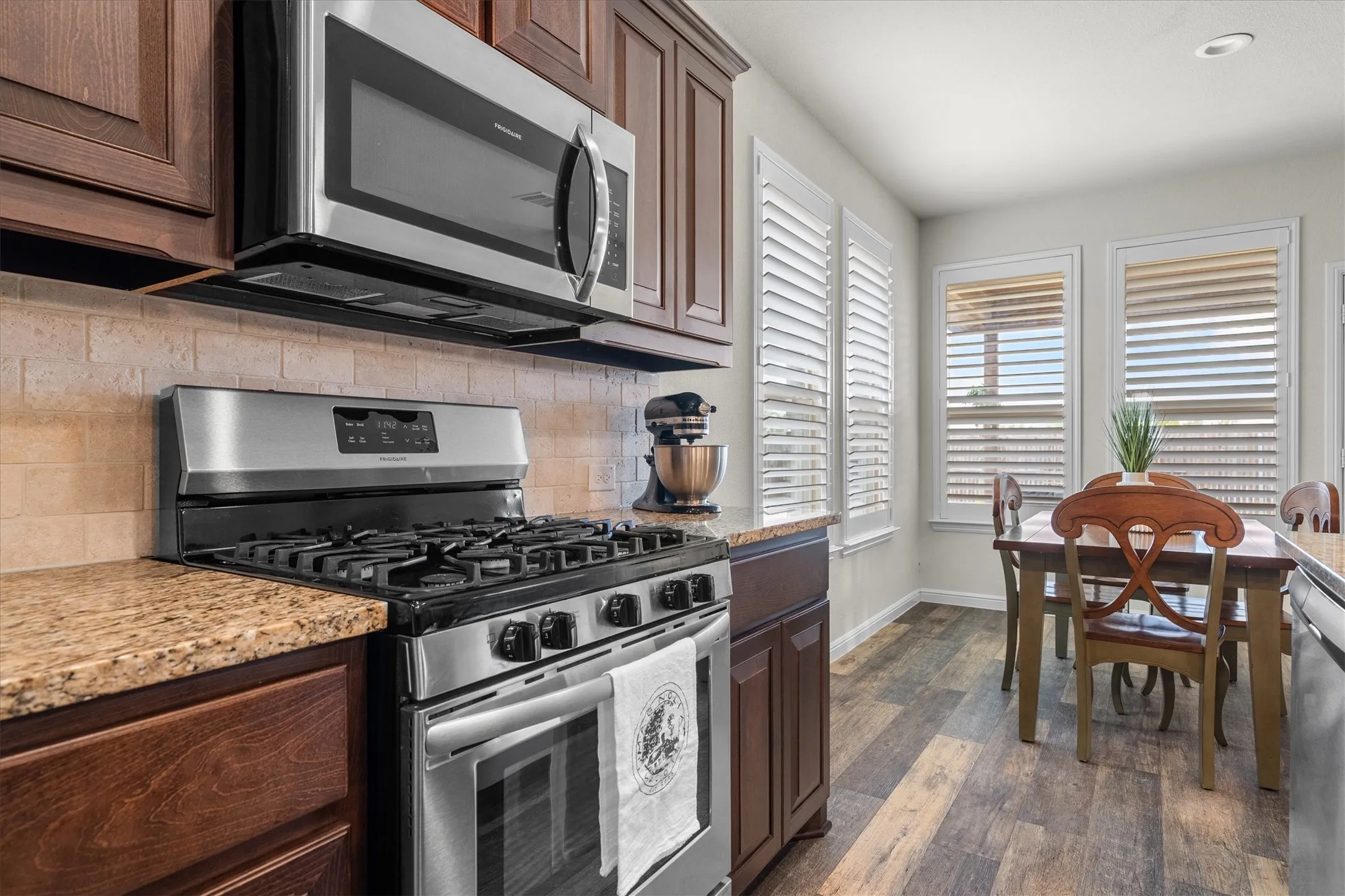 Single Family Residence For Sale in Denton County , 3448 Chloe Avenue, Krum, Texas 76249, 4 Bedroom, 2 Bathroom, 3 Garage spaces, 1,847 Sqft, built in 2019, mls#21392024, Real Estate Agent in Krum, Homes For Sale in Denton county, Homes For Sale in Krum, Realtor in Krum Texas, Real Estate Brokerage Independent Realty Texas, Luminita Cordes Realtor