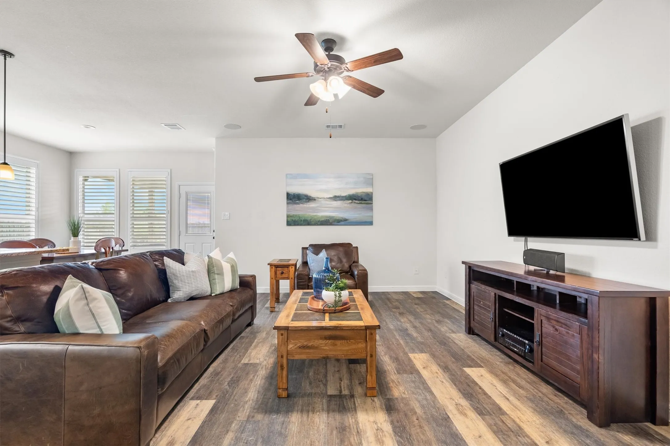 Single Family Residence For Sale in Denton County , 3448 Chloe Avenue, Krum, Texas 76249, 4 Bedroom, 2 Bathroom, 3 Garage spaces, 1,847 Sqft, built in 2019, mls#21392024, Real Estate Agent in Krum, Homes For Sale in Denton county, Homes For Sale in Krum, Realtor in Krum Texas, Real Estate Brokerage Independent Realty Texas, Luminita Cordes Realtor