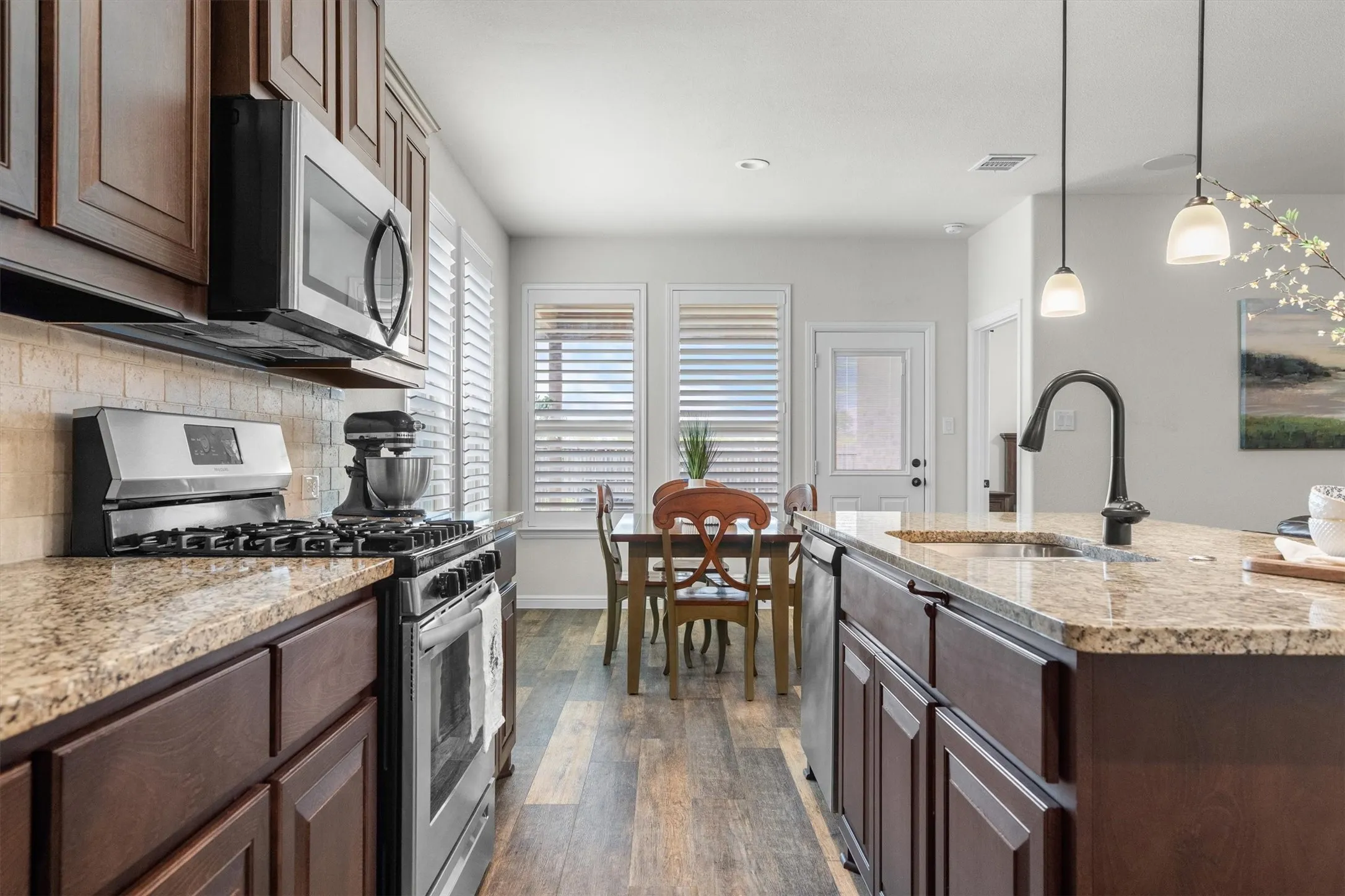 Single Family Residence For Sale in Denton County , 3448 Chloe Avenue, Krum, Texas 76249, 4 Bedroom, 2 Bathroom, 3 Garage spaces, 1,847 Sqft, built in 2019, mls#21392024, Real Estate Agent in Krum, Homes For Sale in Denton county, Homes For Sale in Krum, Realtor in Krum Texas, Real Estate Brokerage Independent Realty Texas, Luminita Cordes Realtor