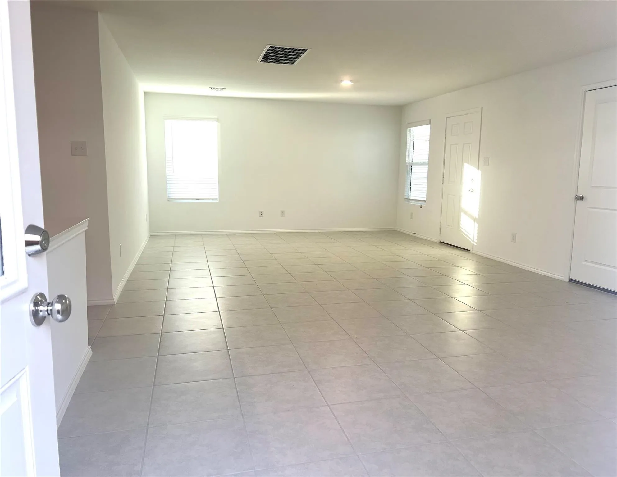 Single Family Residence For Rent in Collin County , 5836 Timber Point Drive, Princeton, Texas 75407, 3 Bedroom, 2 Bathroom, 2 Garage spaces, 1,440 Sqft, built in 2022, mls#21401896, Real Estate Agent in Princeton, Homes For Rent in Collin county, Homes For Rent in Princeton, Realtor in Princeton Texas, Real Estate Brokerage Independent Realty Texas, Luminita Cordes Realtor
