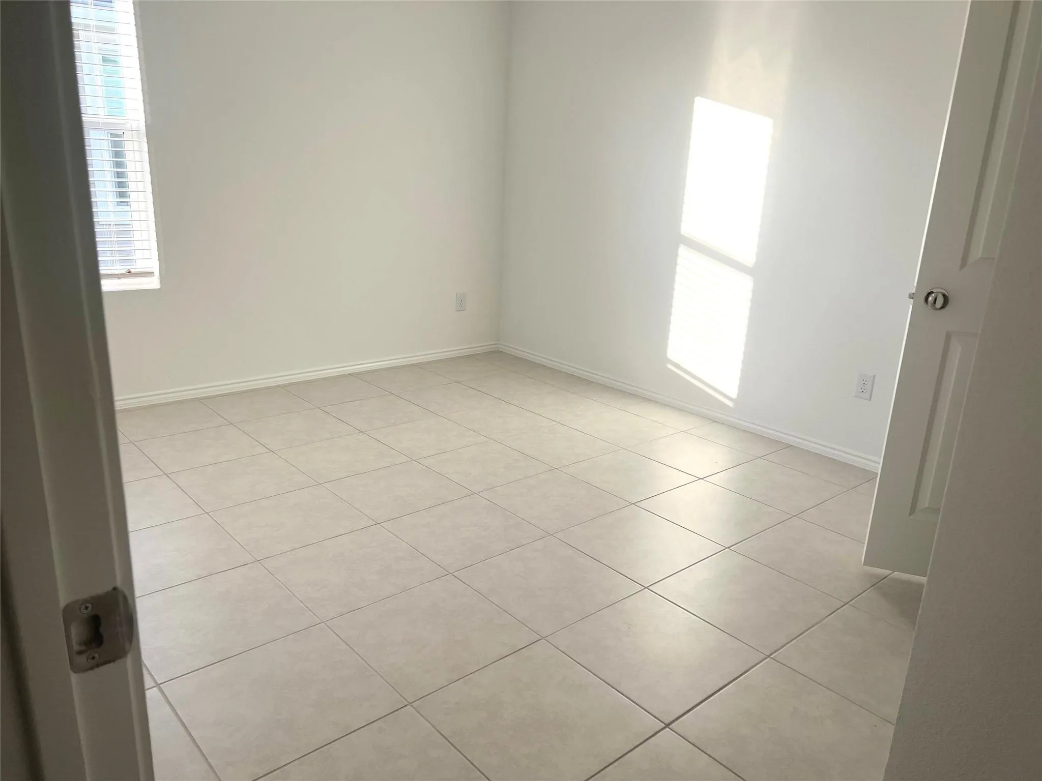 Single Family Residence For Rent in Collin County , 5836 Timber Point Drive, Princeton, Texas 75407, 3 Bedroom, 2 Bathroom, 2 Garage spaces, 1,440 Sqft, built in 2022, mls#21401896, Real Estate Agent in Princeton, Homes For Rent in Collin county, Homes For Rent in Princeton, Realtor in Princeton Texas, Real Estate Brokerage Independent Realty Texas, Luminita Cordes Realtor