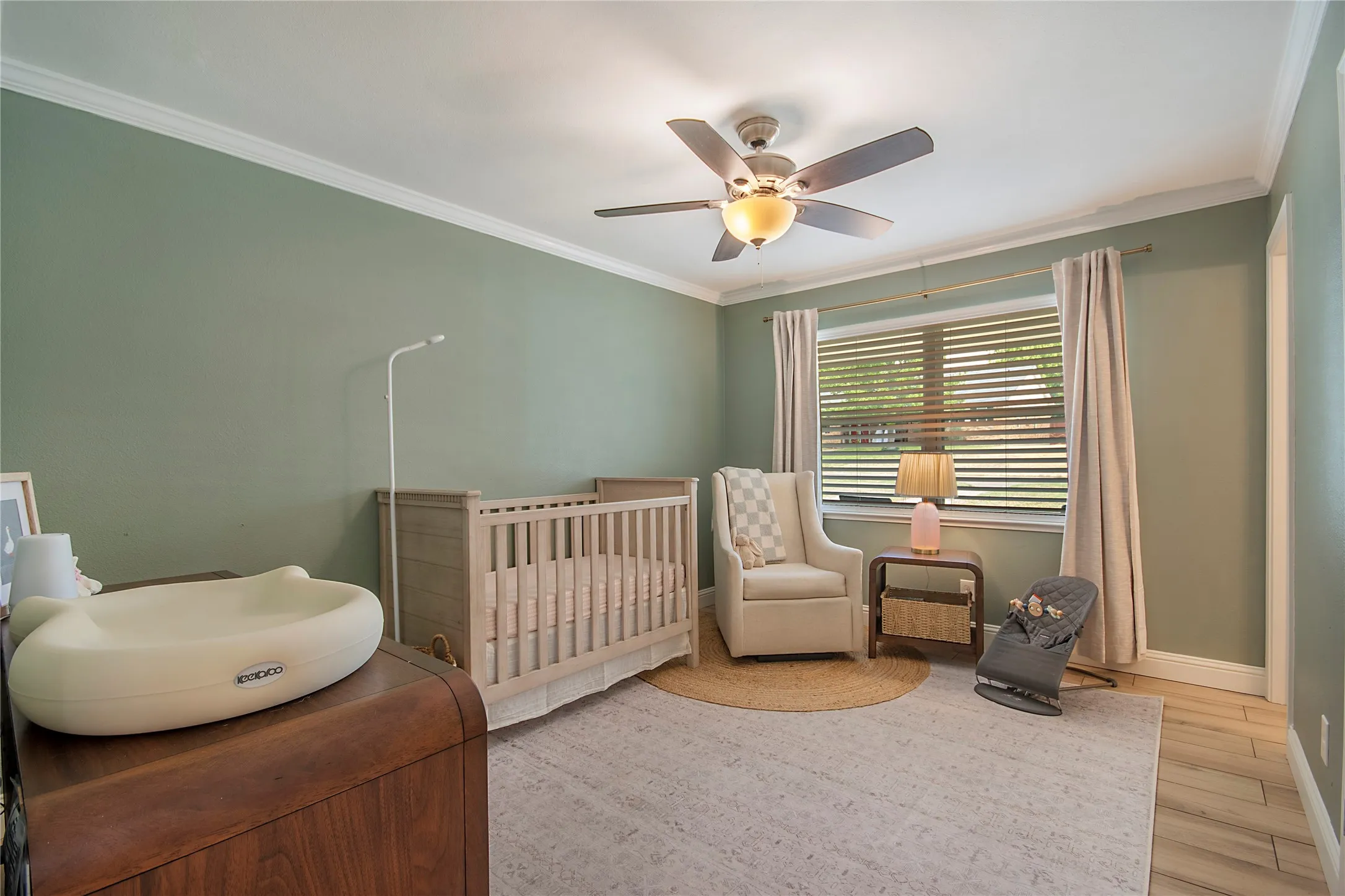 Single Family Residence For Sale in Dallas County , 9114 Westglen Drive, Dallas, Texas 75228, 3 Bedroom, 3 Bathroom, 2 Garage spaces, 1,947 Sqft, built in 1961, mls#21398690, Real Estate Agent in Dallas, Homes For Sale in Dallas county, Homes For Sale in Dallas, Realtor in Dallas Texas, Real Estate Brokerage Independent Realty Texas, Luminita Cordes Realtor