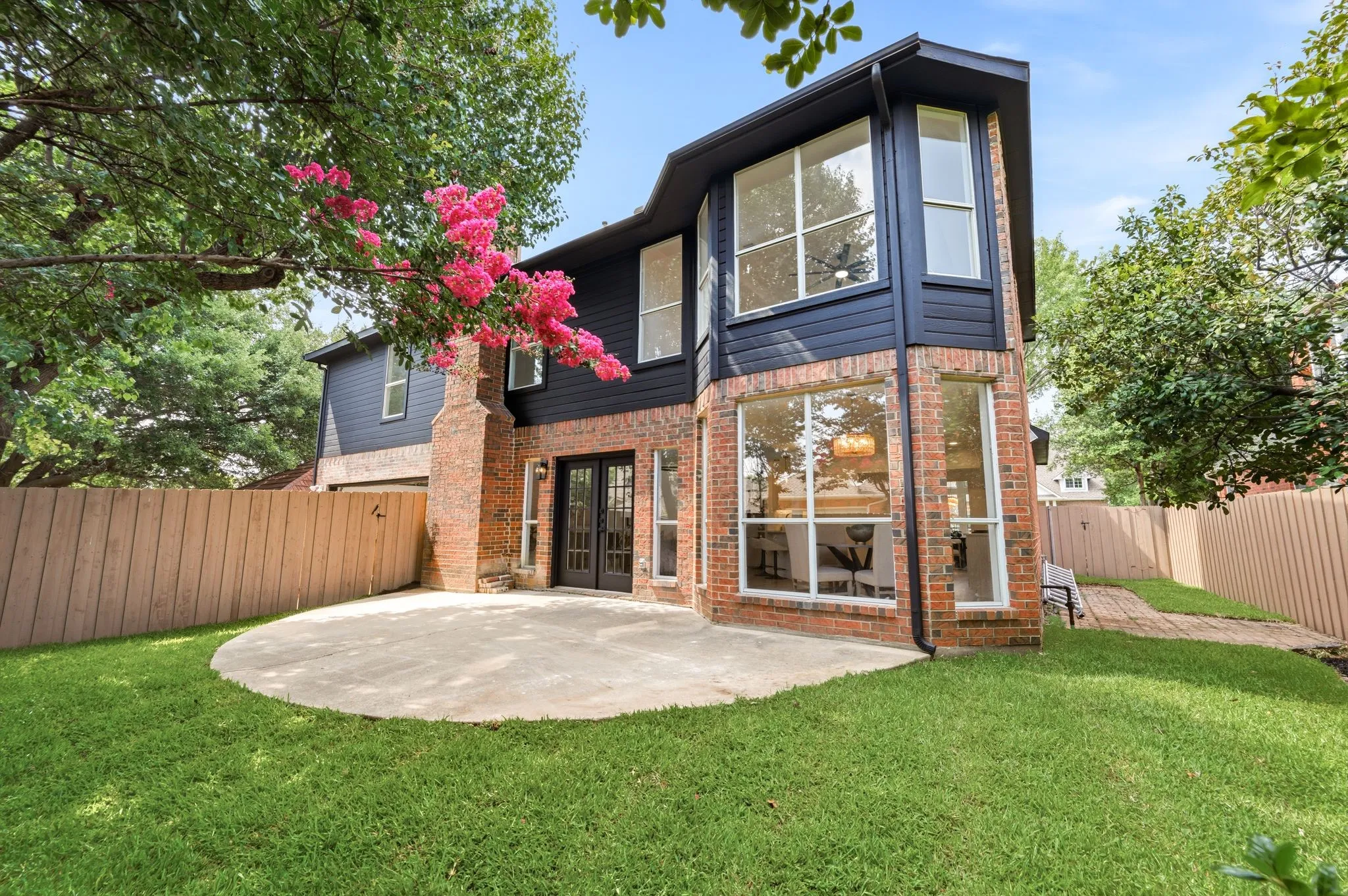 Single Family Residence For Sale in Collin County , 2025 Houlton Lane, Plano, Texas 75025, 4 Bedroom, 5 Bathroom, 2 Garage spaces, 3,422 Sqft, built in 1991, mls#21401918, Real Estate Agent in Plano, Homes For Sale in Collin county, Homes For Sale in Plano, Realtor in Plano Texas, Real Estate Brokerage Independent Realty Texas, Luminita Cordes Realtor
