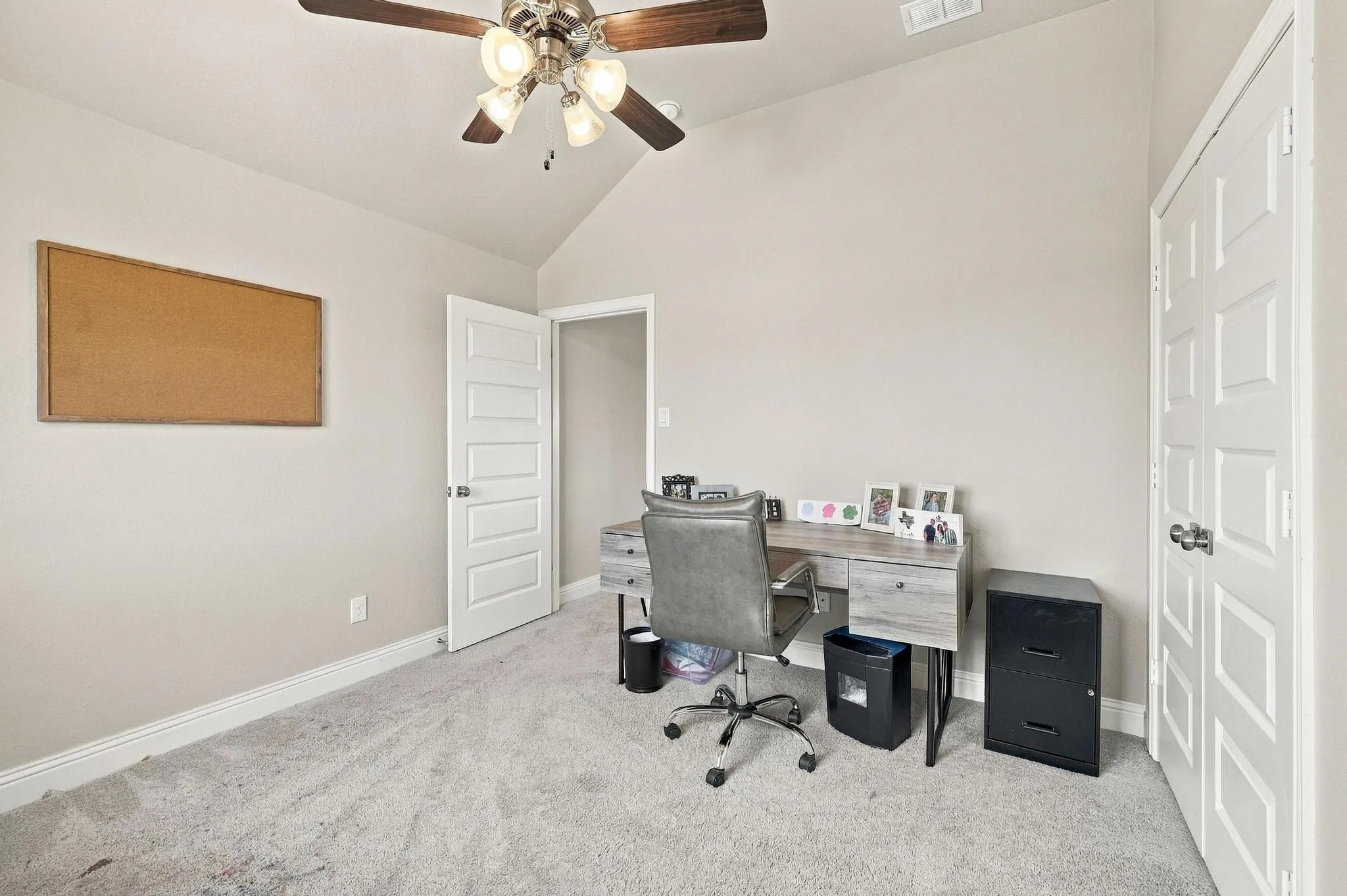 Single Family Residence For Sale in Grayson County , 348 Magnolia Drive, Van Alstyne, Texas 75495, 5 Bedroom, 4 Bathroom, 6 Garage spaces, 3,630 Sqft, built in 2021, mls#21399364, Real Estate Agent in Van Alstyne, Homes For Sale in Grayson county, Homes For Sale in Van Alstyne, Realtor in Van Alstyne Texas, Real Estate Brokerage Independent Realty Texas, Luminita Cordes Realtor