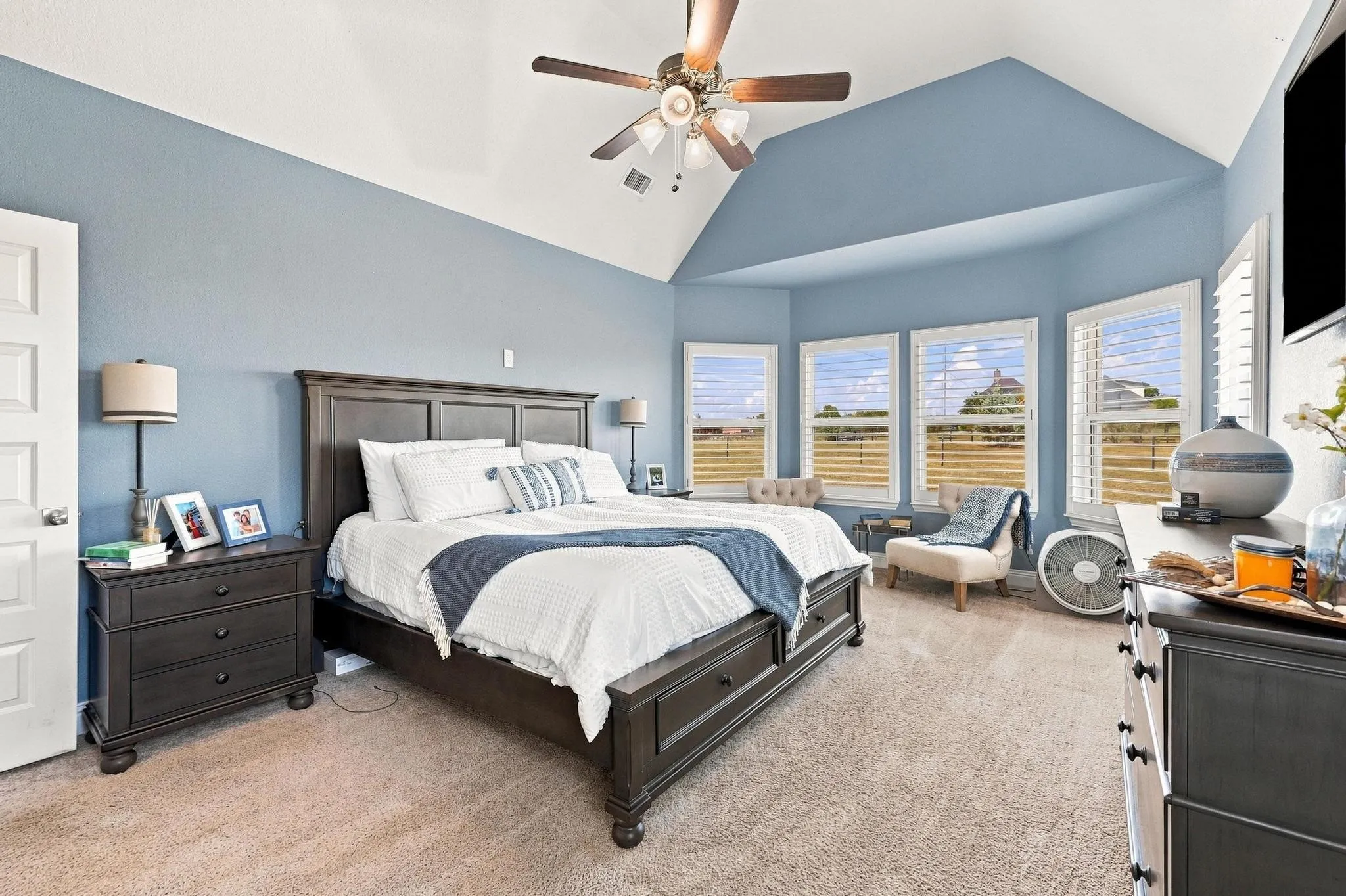 Single Family Residence For Sale in Grayson County , 348 Magnolia Drive, Van Alstyne, Texas 75495, 5 Bedroom, 4 Bathroom, 6 Garage spaces, 3,630 Sqft, built in 2021, mls#21399364, Real Estate Agent in Van Alstyne, Homes For Sale in Grayson county, Homes For Sale in Van Alstyne, Realtor in Van Alstyne Texas, Real Estate Brokerage Independent Realty Texas, Luminita Cordes Realtor