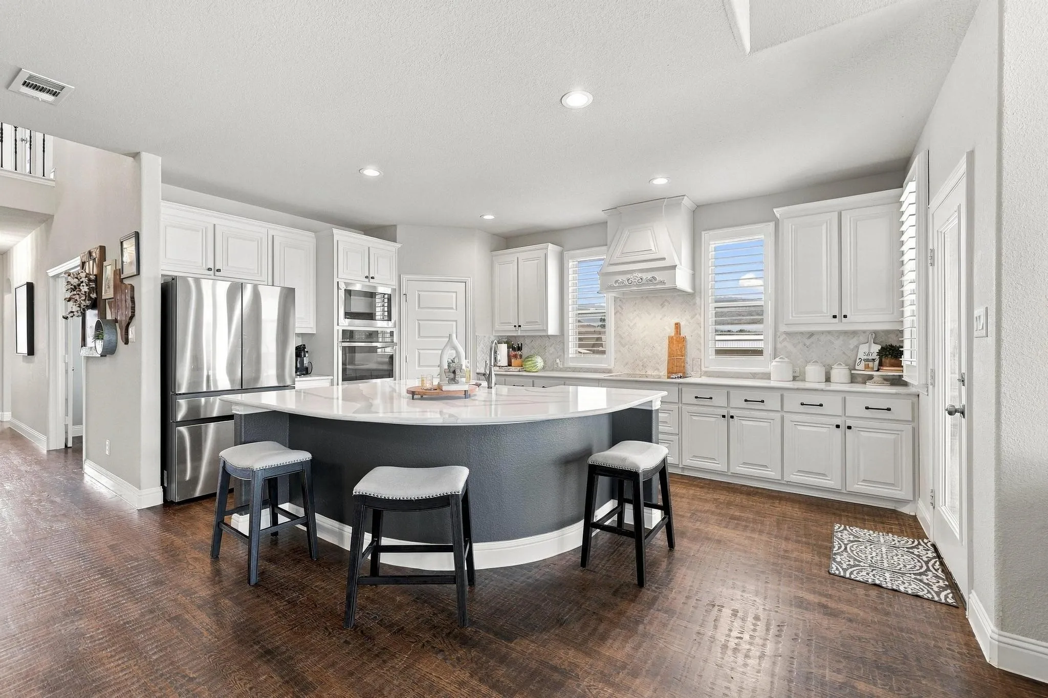 Single Family Residence For Sale in Grayson County , 348 Magnolia Drive, Van Alstyne, Texas 75495, 5 Bedroom, 4 Bathroom, 6 Garage spaces, 3,630 Sqft, built in 2021, mls#21399364, Real Estate Agent in Van Alstyne, Homes For Sale in Grayson county, Homes For Sale in Van Alstyne, Realtor in Van Alstyne Texas, Real Estate Brokerage Independent Realty Texas, Luminita Cordes Realtor