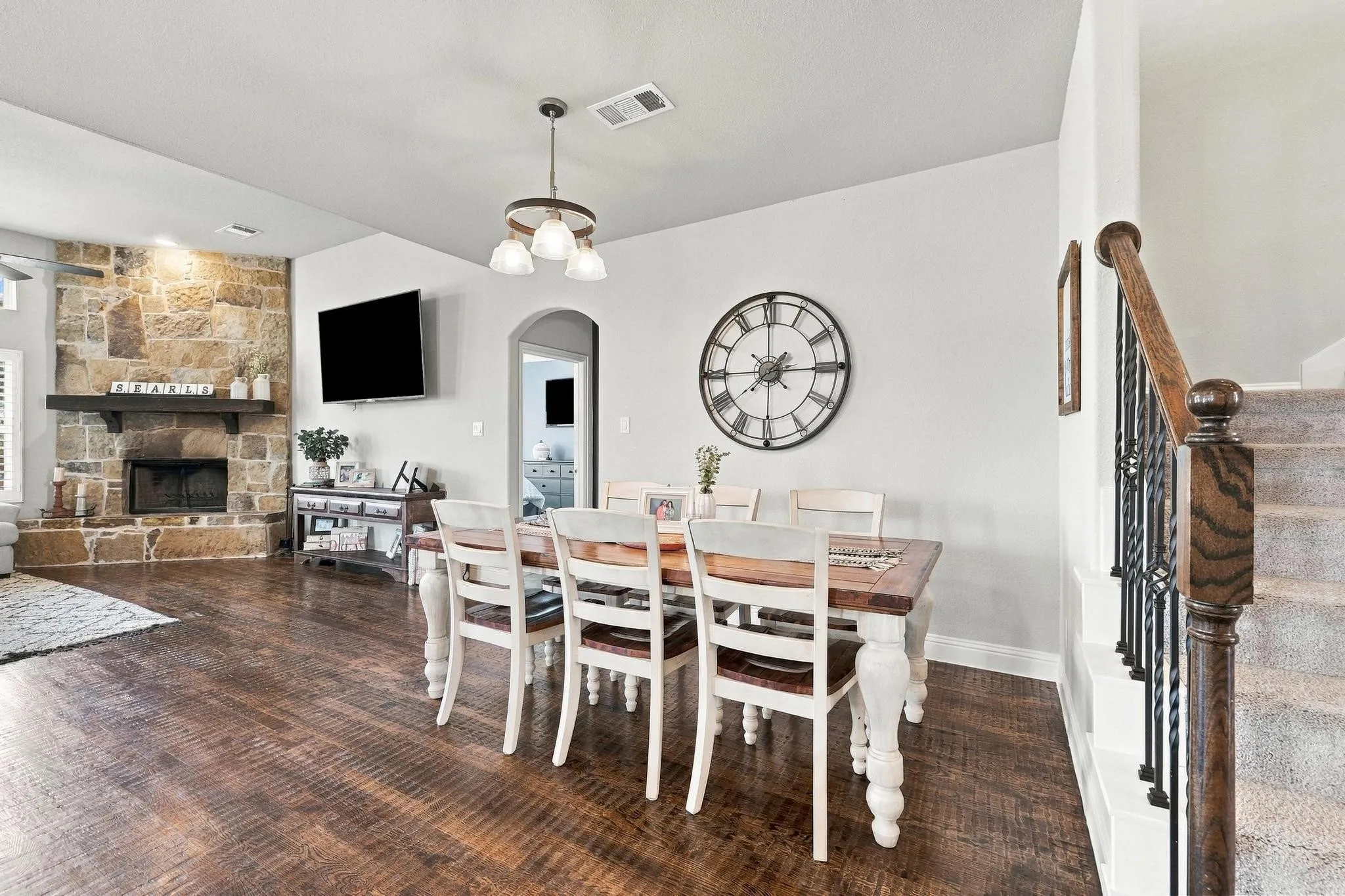 Single Family Residence For Sale in Grayson County , 348 Magnolia Drive, Van Alstyne, Texas 75495, 5 Bedroom, 4 Bathroom, 6 Garage spaces, 3,630 Sqft, built in 2021, mls#21399364, Real Estate Agent in Van Alstyne, Homes For Sale in Grayson county, Homes For Sale in Van Alstyne, Realtor in Van Alstyne Texas, Real Estate Brokerage Independent Realty Texas, Luminita Cordes Realtor