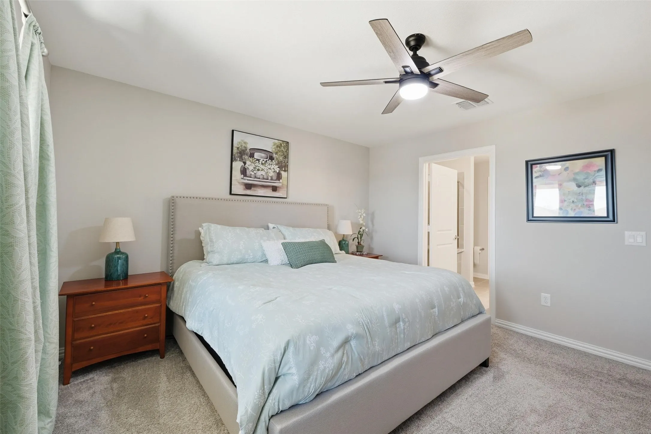 Single Family Residence For Sale in Collin County , 9232 Riverlight Road, Mc Kinney, Texas 75071, 2 Bedroom, 2 Bathroom, 2 Garage spaces, 1,550 Sqft, built in 2023, mls#21401478, Real Estate Agent in Mc Kinney, Homes For Sale in Collin county, Homes For Sale in Mc Kinney, Realtor in Mc Kinney Texas, Real Estate Brokerage Independent Realty Texas, Luminita Cordes Realtor