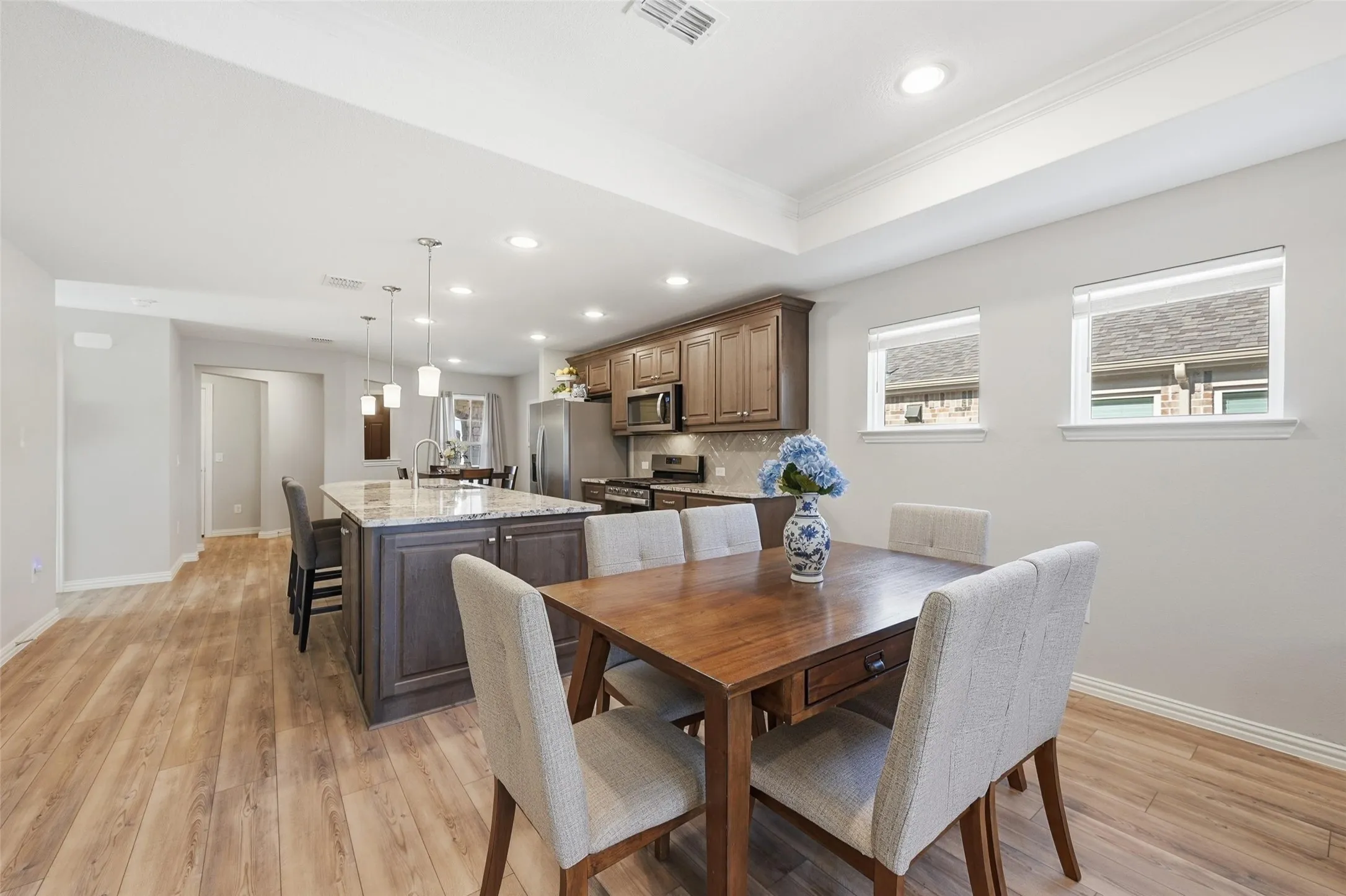 Single Family Residence For Sale in Collin County , 9232 Riverlight Road, Mc Kinney, Texas 75071, 2 Bedroom, 2 Bathroom, 2 Garage spaces, 1,550 Sqft, built in 2023, mls#21401478, Real Estate Agent in Mc Kinney, Homes For Sale in Collin county, Homes For Sale in Mc Kinney, Realtor in Mc Kinney Texas, Real Estate Brokerage Independent Realty Texas, Luminita Cordes Realtor
