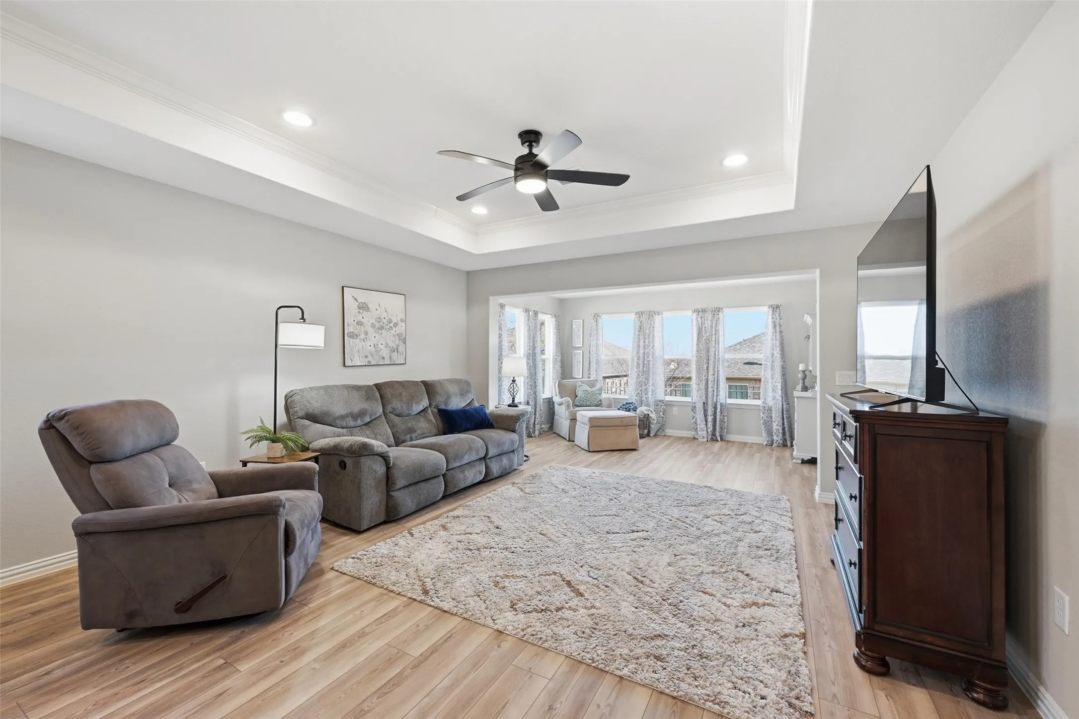 Single Family Residence For Sale in Collin County , 9232 Riverlight Road, Mc Kinney, Texas 75071, 2 Bedroom, 2 Bathroom, 2 Garage spaces, 1,550 Sqft, built in 2023, mls#21401478, Real Estate Agent in Mc Kinney, Homes For Sale in Collin county, Homes For Sale in Mc Kinney, Realtor in Mc Kinney Texas, Real Estate Brokerage Independent Realty Texas, Luminita Cordes Realtor