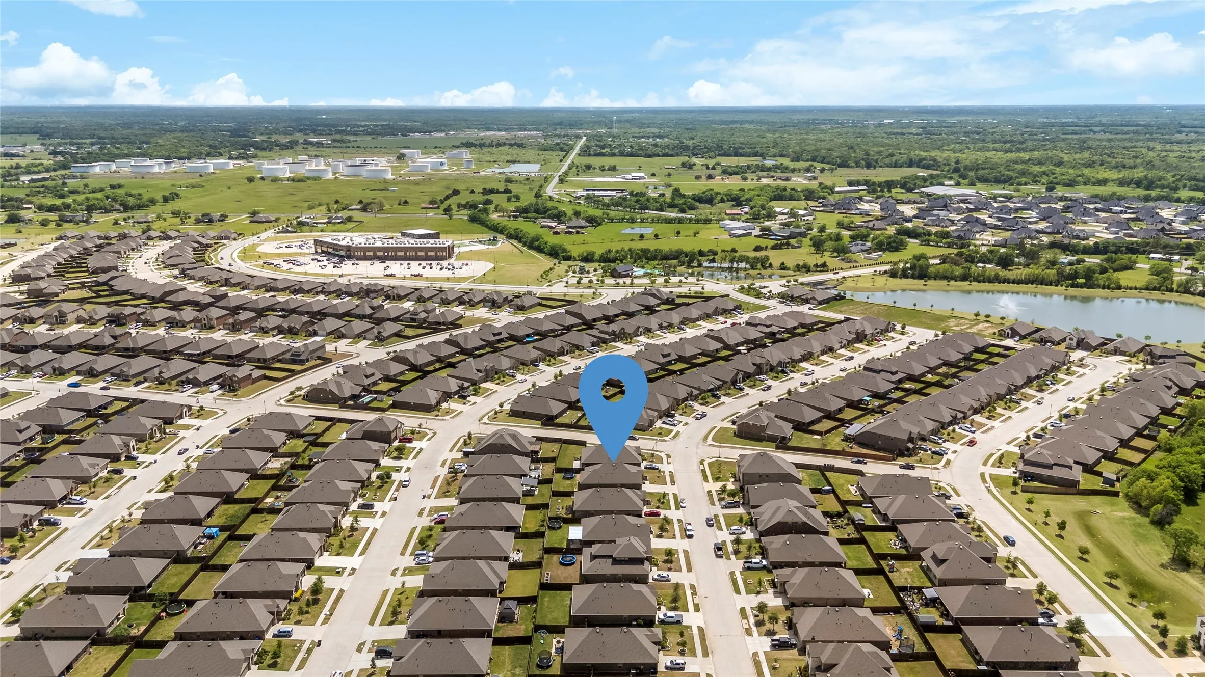 Single Family Residence For Sale in Hunt County , 128 Whitetail Way, Caddo Mills, Texas 75135, 4 Bedroom, 2 Bathroom, 2 Garage spaces, 1,826 Sqft, built in 2020, mls#21401666, Real Estate Agent in Caddo Mills, Homes For Sale in Hunt county, Homes For Sale in Caddo Mills, Realtor in Caddo Mills Texas, Real Estate Brokerage Independent Realty Texas, Luminita Cordes Realtor