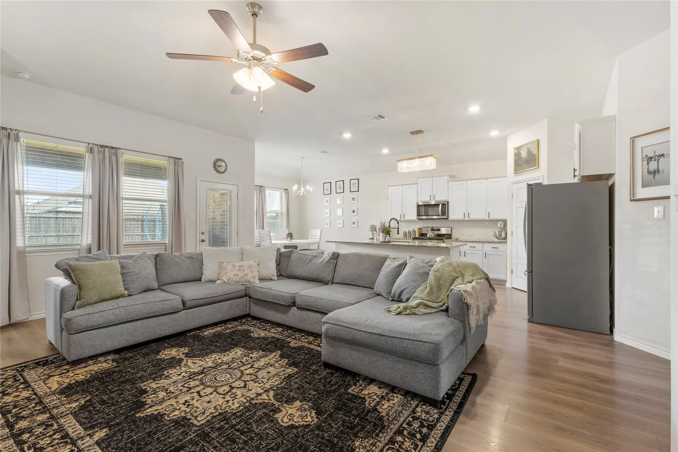 Single Family Residence For Sale in Hunt County , 128 Whitetail Way, Caddo Mills, Texas 75135, 4 Bedroom, 2 Bathroom, 2 Garage spaces, 1,826 Sqft, built in 2020, mls#21401666, Real Estate Agent in Caddo Mills, Homes For Sale in Hunt county, Homes For Sale in Caddo Mills, Realtor in Caddo Mills Texas, Real Estate Brokerage Independent Realty Texas, Luminita Cordes Realtor