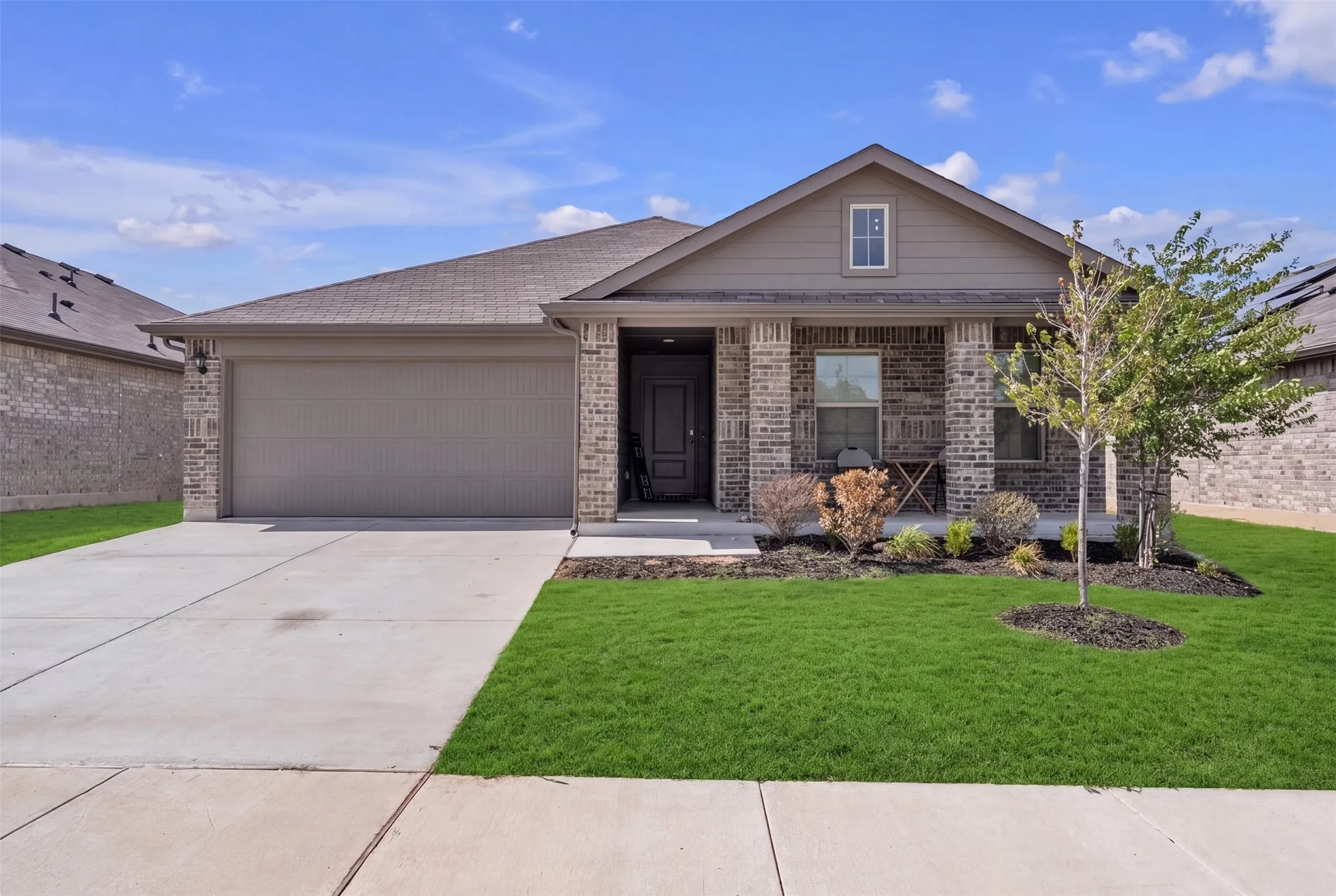 Single Family Residence For Sale in Tarrant County , 8817 Playmoor Drive, Fort Worth, Texas 76131, 3 Bedroom, 2 Bathroom, 2 Garage spaces, 1,488 Sqft, built in 2024, mls#21399665, Real Estate Agent in Fort Worth, Homes For Sale in Tarrant county, Homes For Sale in Fort Worth, Realtor in Fort Worth Texas, Real Estate Brokerage Independent Realty Texas, Luminita Cordes Realtor
