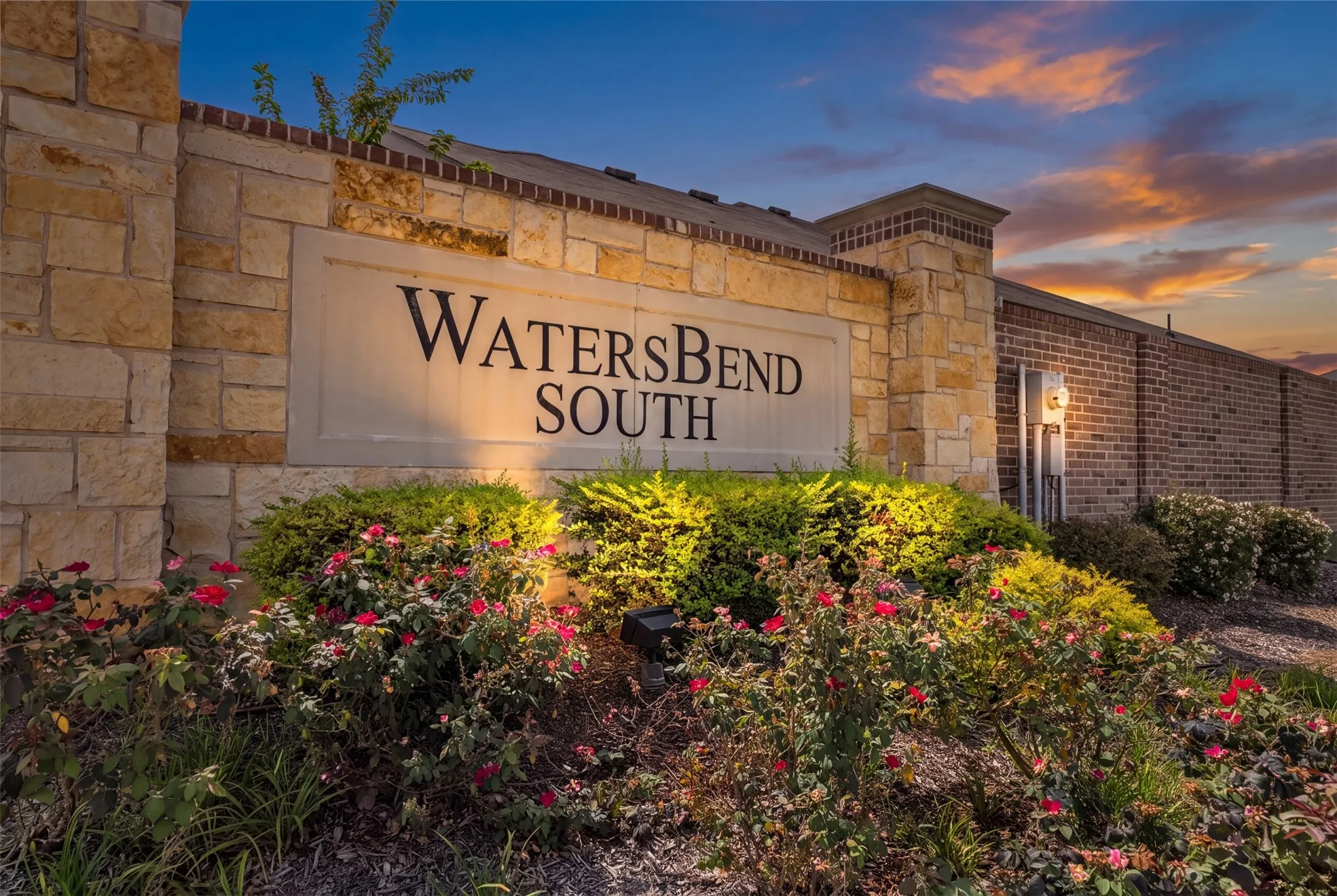 Single Family Residence For Sale in Tarrant County , 8817 Playmoor Drive, Fort Worth, Texas 76131, 3 Bedroom, 2 Bathroom, 2 Garage spaces, 1,488 Sqft, built in 2024, mls#21399665, Real Estate Agent in Fort Worth, Homes For Sale in Tarrant county, Homes For Sale in Fort Worth, Realtor in Fort Worth Texas, Real Estate Brokerage Independent Realty Texas, Luminita Cordes Realtor