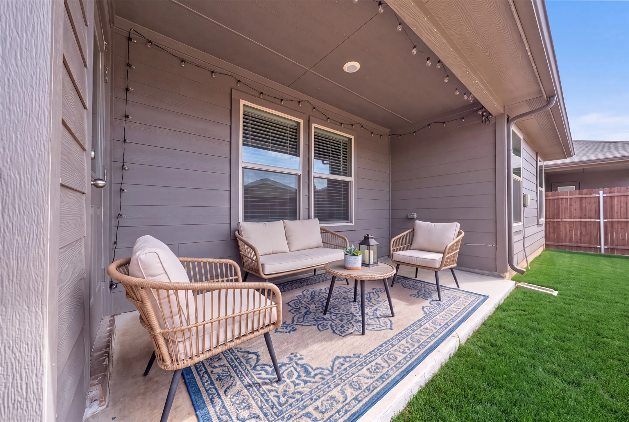 Single Family Residence For Sale in Tarrant County , 8817 Playmoor Drive, Fort Worth, Texas 76131, 3 Bedroom, 2 Bathroom, 2 Garage spaces, 1,488 Sqft, built in 2024, mls#21399665, Real Estate Agent in Fort Worth, Homes For Sale in Tarrant county, Homes For Sale in Fort Worth, Realtor in Fort Worth Texas, Real Estate Brokerage Independent Realty Texas, Luminita Cordes Realtor