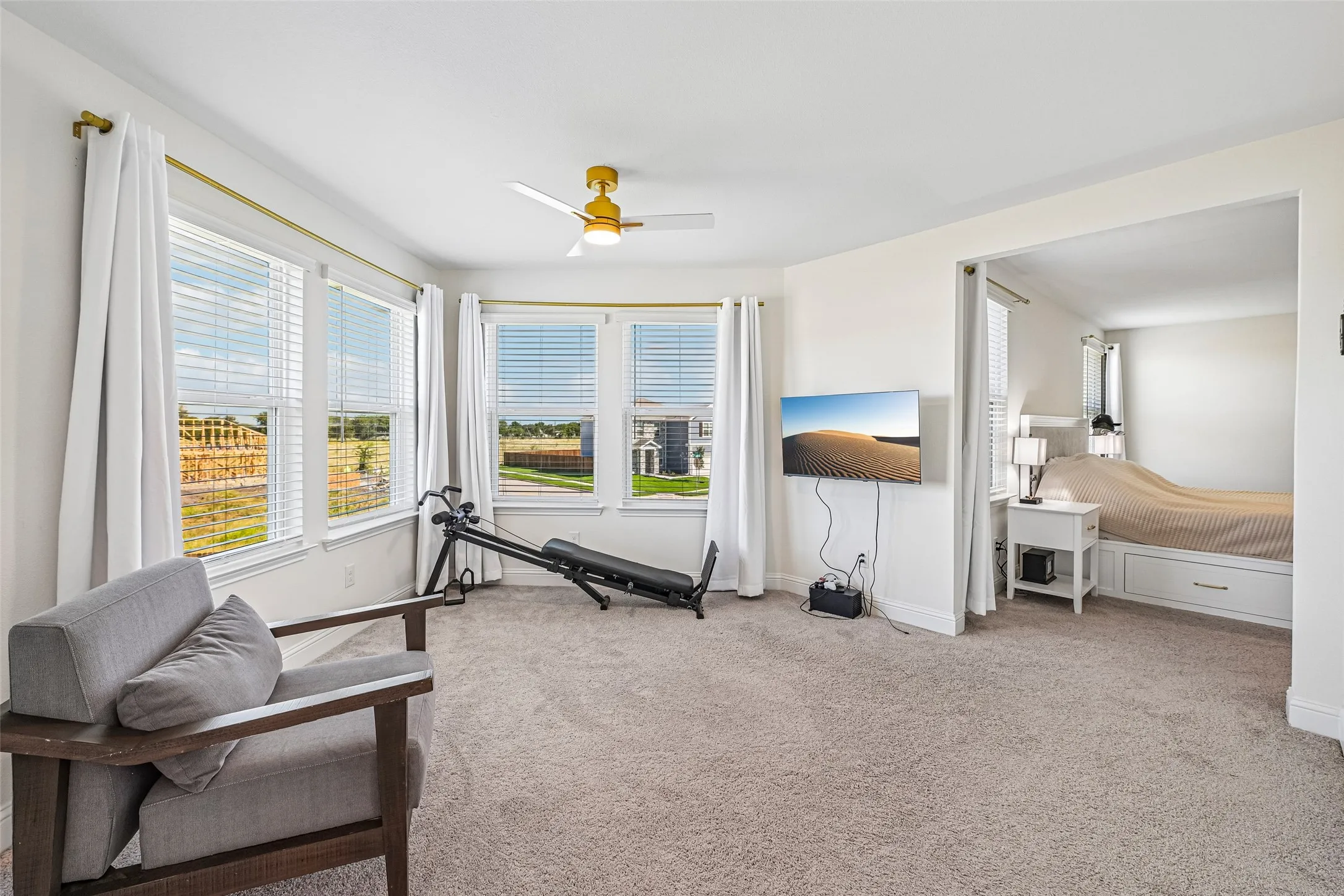 Single Family Residence For Rent in Dallas County , 721 Saint Lawrence Drive, Seagoville, Texas 75159, 3 Bedroom, 3 Bathroom, 2 Garage spaces, 2,752 Sqft, built in 2025, mls#21401917, Real Estate Agent in Seagoville, Homes For Rent in Dallas county, Homes For Rent in Seagoville, Realtor in Seagoville Texas, Real Estate Brokerage Independent Realty Texas, Luminita Cordes Realtor