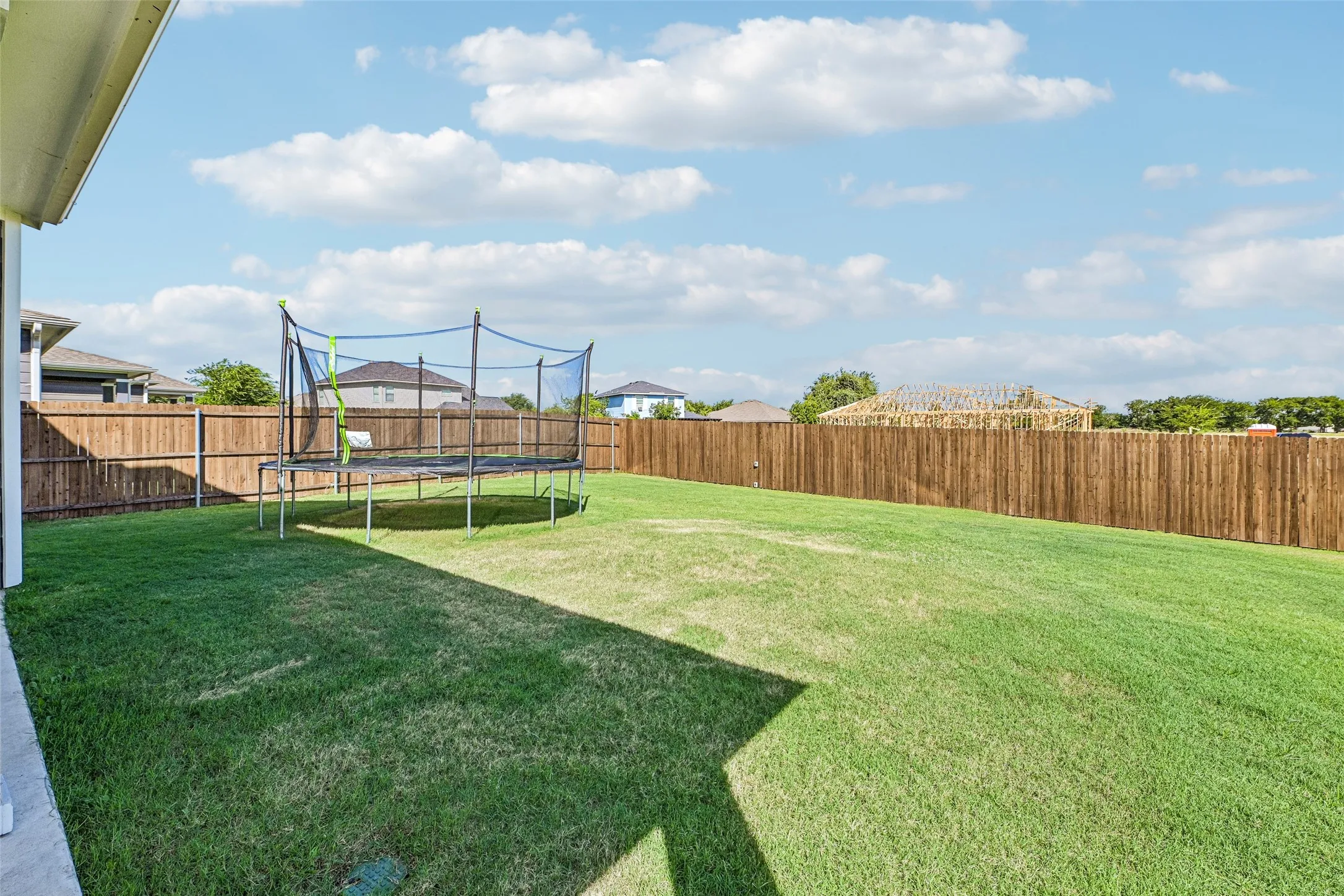 Single Family Residence For Rent in Dallas County , 721 Saint Lawrence Drive, Seagoville, Texas 75159, 3 Bedroom, 3 Bathroom, 2 Garage spaces, 2,752 Sqft, built in 2025, mls#21401917, Real Estate Agent in Seagoville, Homes For Rent in Dallas county, Homes For Rent in Seagoville, Realtor in Seagoville Texas, Real Estate Brokerage Independent Realty Texas, Luminita Cordes Realtor