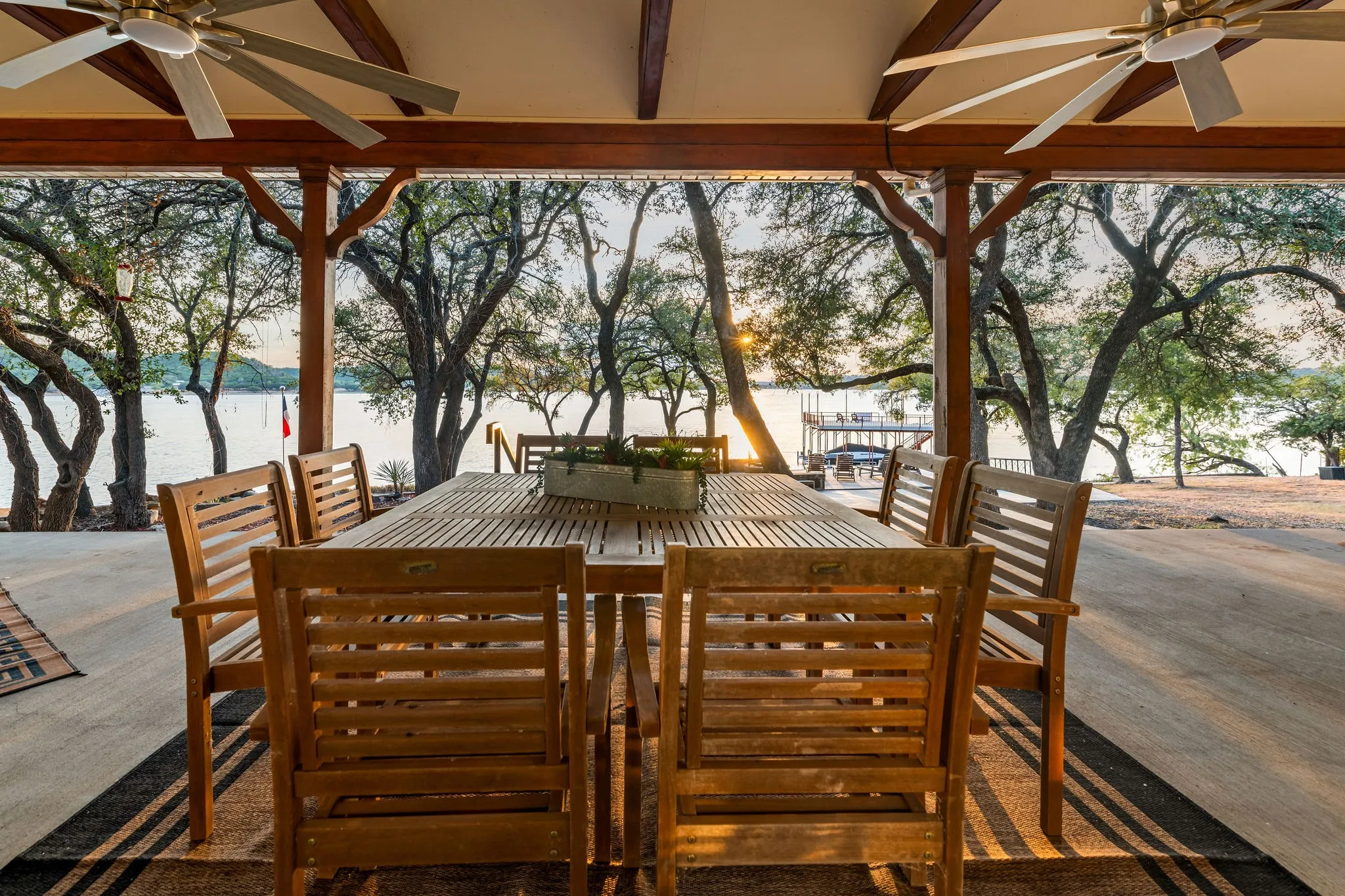 Single Family Residence For Sale in Palo Pinto County , 4877 Pike Road, Graham, Texas 76450, 6 Bedroom, 4 Bathroom, 2 Garage spaces, 3,825 Sqft, built in 1998, mls#21400958, Real Estate Agent in Graham, Homes For Sale in Palo Pinto county, Homes For Sale in Graham, Realtor in Graham Texas, Real Estate Brokerage Independent Realty Texas, Luminita Cordes Realtor