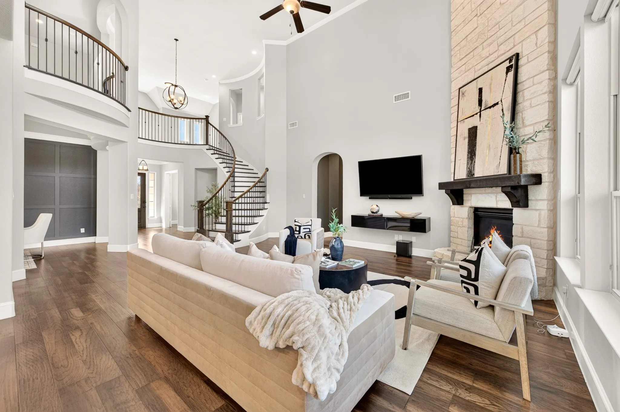 Single Family Residence For Sale in Denton County , 2188 Prospect Drive, Frisco, Texas 75036, 5 Bedroom, 4 Bathroom, 3 Garage spaces, 4,524 Sqft, built in 2017, mls#21388462, Real Estate Agent in Frisco, Homes For Sale in Denton county, Homes For Sale in Frisco, Realtor in Frisco Texas, Real Estate Brokerage Independent Realty Texas, Luminita Cordes Realtor
