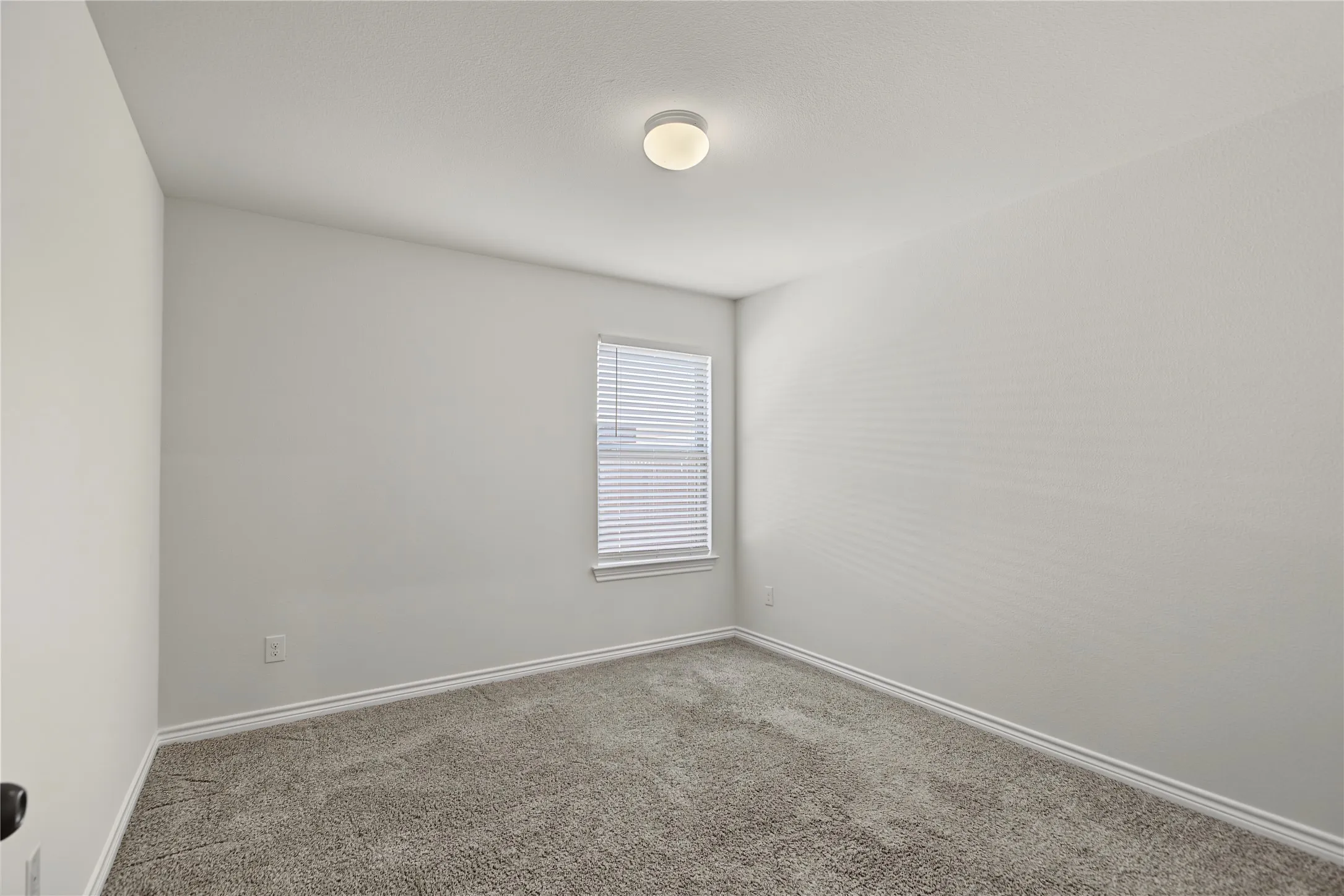 Single Family Residence For Rent in Collin County , 505 Range Drive, Princeton, Texas 75407, 4 Bedroom, 2 Bathroom, 2 Garage spaces, 2,014 Sqft, built in 2020, mls#21401943, Real Estate Agent in Princeton, Homes For Rent in Collin county, Homes For Rent in Princeton, Realtor in Princeton Texas, Real Estate Brokerage Independent Realty Texas, Luminita Cordes Realtor