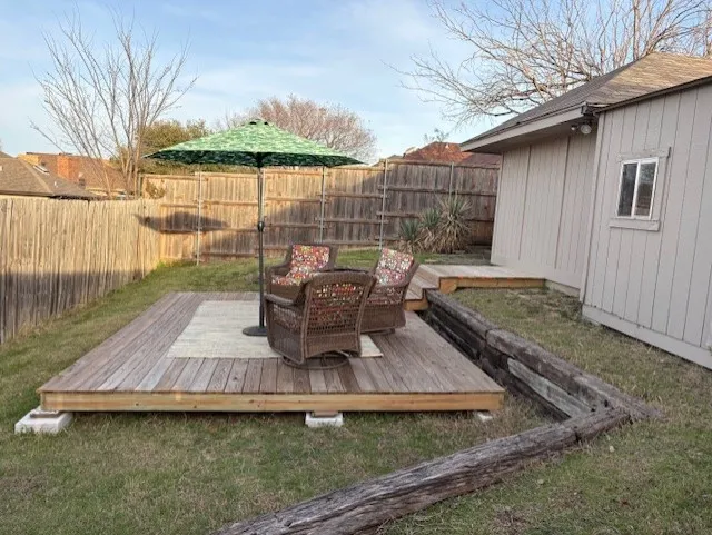 Single Family Residence For Sale in Denton County , 2203 Placid Drive, Carrollton, Texas 75007, 3 Bedroom, 2 Bathroom, Garage spaces, 1,620 Sqft, built in 1983, mls#21401928, Real Estate Agent in Carrollton, Homes For Sale in Denton county, Homes For Sale in Carrollton, Realtor in Carrollton Texas, Real Estate Brokerage Independent Realty Texas, Luminita Cordes Realtor