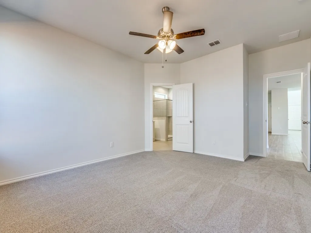 Single Family Residence For Rent in Collin County , 3326 Celestial Lane, Melissa, Texas 75454, 3 Bedroom, 3 Bathroom, 2 Garage spaces, 2,155 Sqft, built in 2023, mls#21401955, Real Estate Agent in Melissa, Homes For Rent in Collin county, Homes For Rent in Melissa, Realtor in Melissa Texas, Real Estate Brokerage Independent Realty Texas, Luminita Cordes Realtor