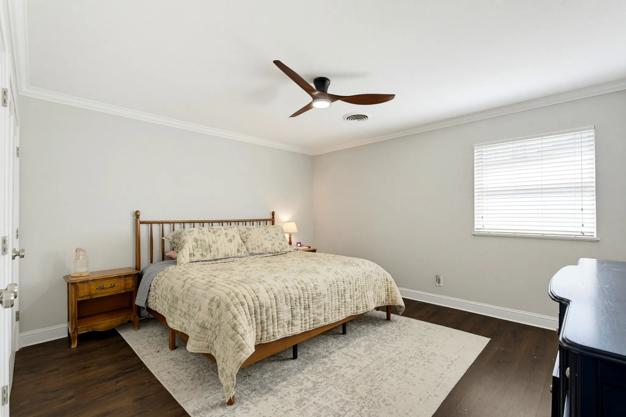 Single Family Residence For Sale in Taylor County , 2517 S Elmwood, Abilene, Texas 79605, 3 Bedroom, 2 Bathroom, 2 Garage spaces, 1,816 Sqft, built in 1961, mls#21395096, Real Estate Agent in Abilene, Homes For Sale in Taylor county, Homes For Sale in Abilene, Realtor in Abilene Texas, Real Estate Brokerage Independent Realty Texas, Luminita Cordes Realtor
