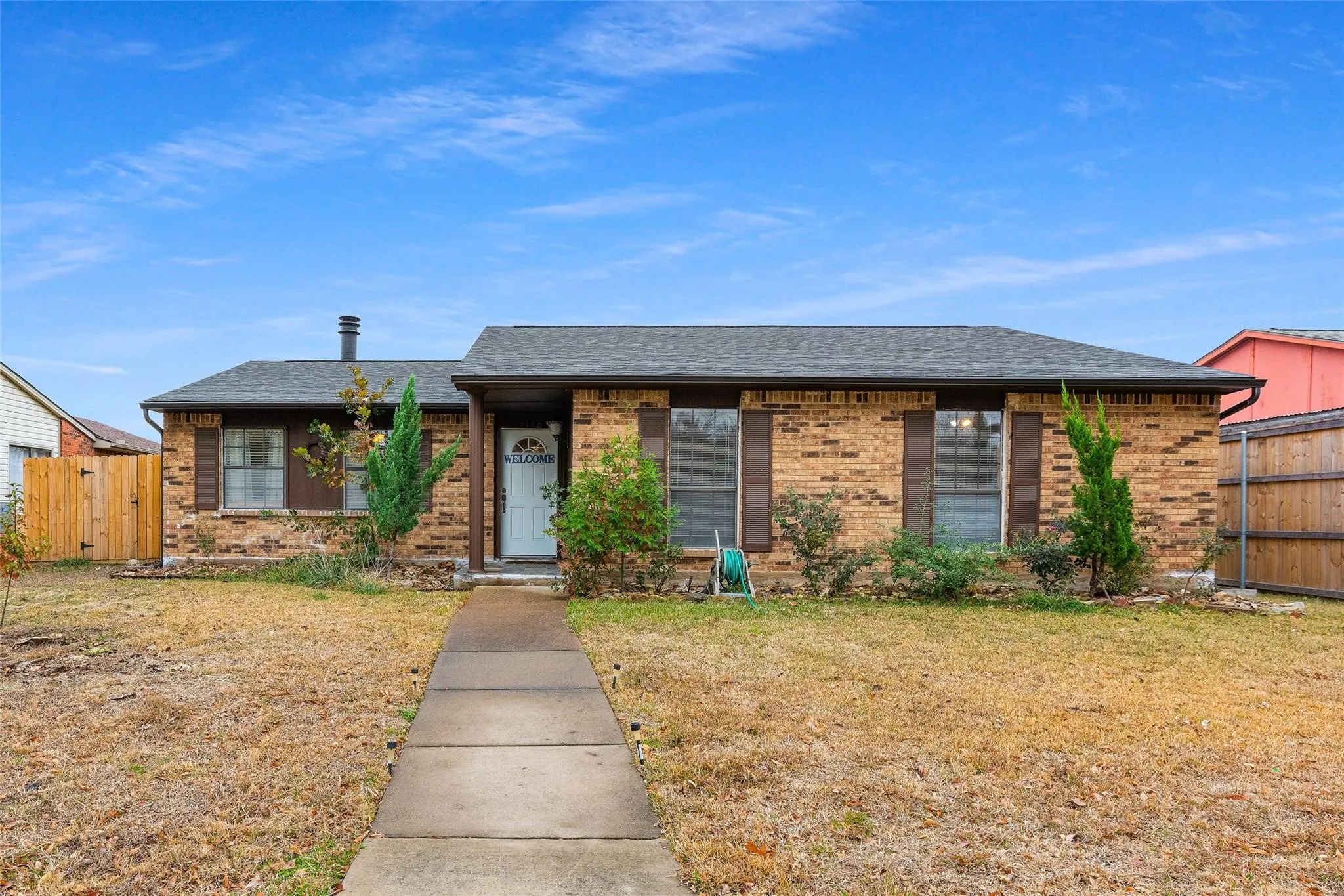 Single Family Residence For Rent in Denton County , 2110 Rose Hill Road, Carrollton, Texas 75007, 3 Bedroom, 2 Bathroom, 2 Garage spaces, 1,512 Sqft, built in 1979, mls#21401960, Real Estate Agent in Carrollton, Homes For Rent in Denton county, Homes For Rent in Carrollton, Realtor in Carrollton Texas, Real Estate Brokerage Independent Realty Texas, Luminita Cordes Realtor