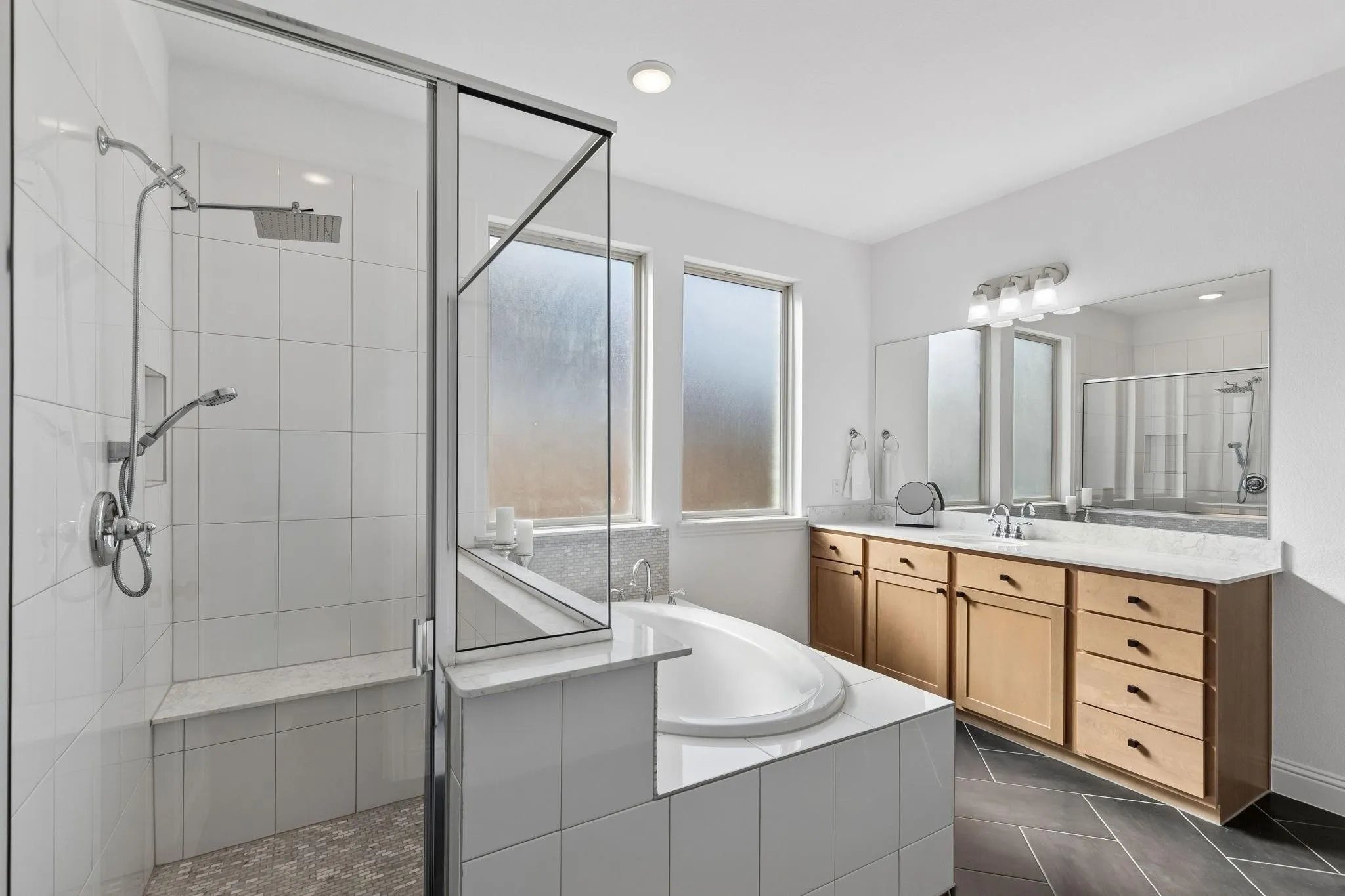 Single Family Residence For Rent in Denton County , 2622 Eucalyptus Road, Frisco, Texas 75033, 5 Bedroom, 6 Bathroom, 3 Garage spaces, 4,023 Sqft, built in 2020, mls#21401950, Real Estate Agent in Frisco, Homes For Rent in Denton county, Homes For Rent in Frisco, Realtor in Frisco Texas, Real Estate Brokerage Independent Realty Texas, Luminita Cordes Realtor