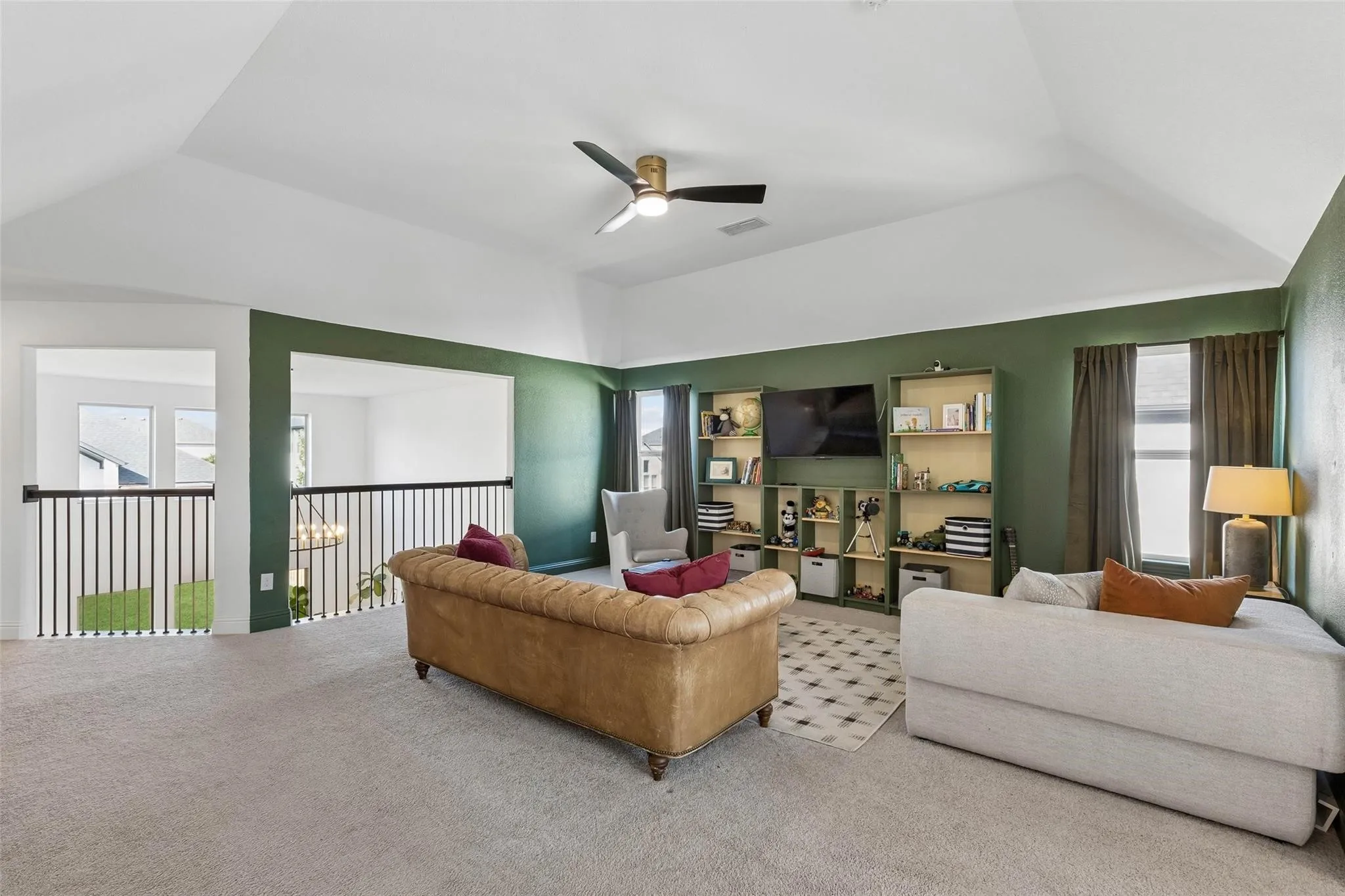 Single Family Residence For Rent in Denton County , 2622 Eucalyptus Road, Frisco, Texas 75033, 5 Bedroom, 6 Bathroom, 3 Garage spaces, 4,023 Sqft, built in 2020, mls#21401950, Real Estate Agent in Frisco, Homes For Rent in Denton county, Homes For Rent in Frisco, Realtor in Frisco Texas, Real Estate Brokerage Independent Realty Texas, Luminita Cordes Realtor