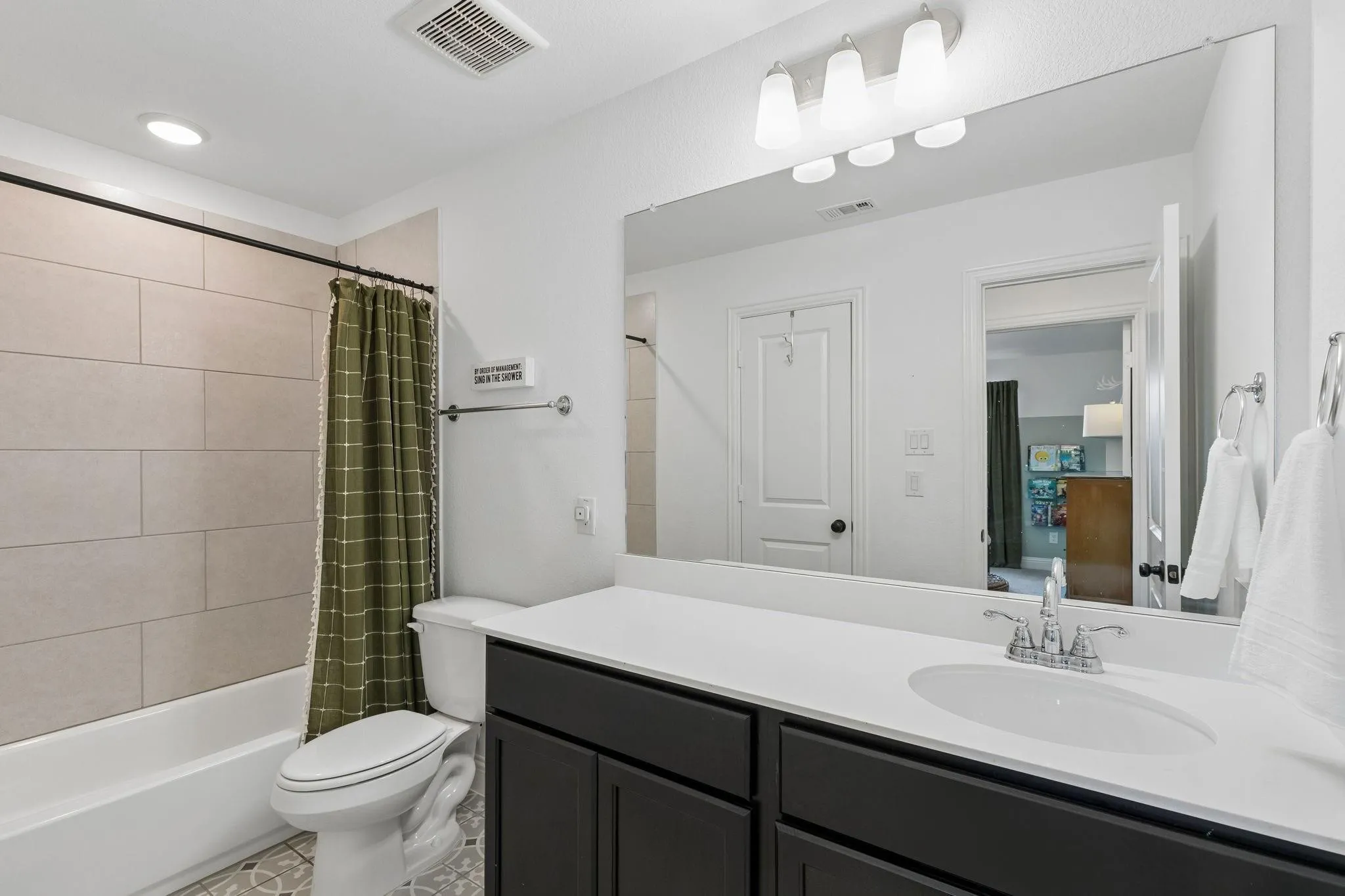 Single Family Residence For Rent in Denton County , 2622 Eucalyptus Road, Frisco, Texas 75033, 5 Bedroom, 6 Bathroom, 3 Garage spaces, 4,023 Sqft, built in 2020, mls#21401950, Real Estate Agent in Frisco, Homes For Rent in Denton county, Homes For Rent in Frisco, Realtor in Frisco Texas, Real Estate Brokerage Independent Realty Texas, Luminita Cordes Realtor