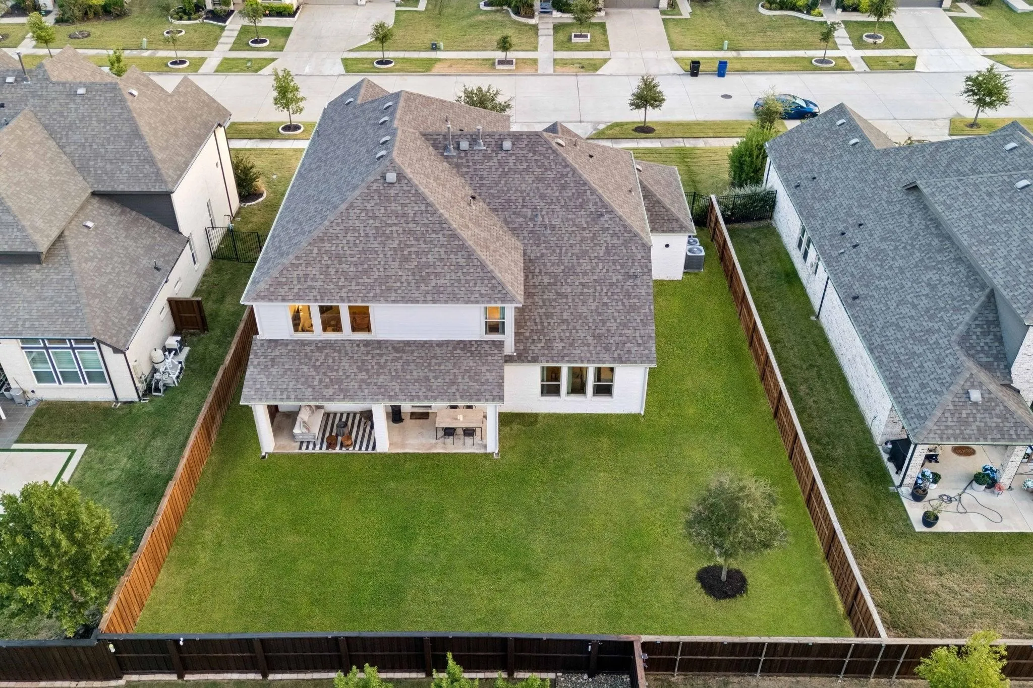 Single Family Residence For Rent in Denton County , 2622 Eucalyptus Road, Frisco, Texas 75033, 5 Bedroom, 6 Bathroom, 3 Garage spaces, 4,023 Sqft, built in 2020, mls#21401950, Real Estate Agent in Frisco, Homes For Rent in Denton county, Homes For Rent in Frisco, Realtor in Frisco Texas, Real Estate Brokerage Independent Realty Texas, Luminita Cordes Realtor