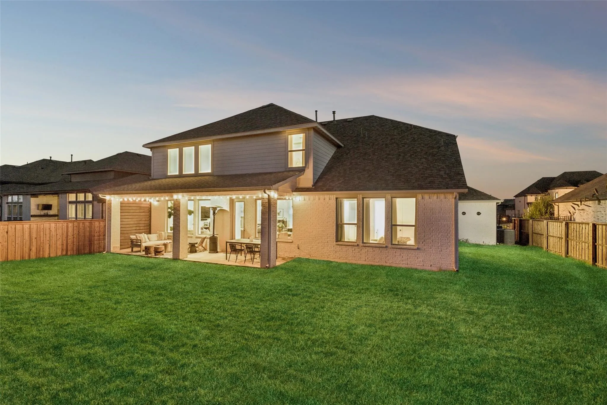Single Family Residence For Rent in Denton County , 2622 Eucalyptus Road, Frisco, Texas 75033, 5 Bedroom, 6 Bathroom, 3 Garage spaces, 4,023 Sqft, built in 2020, mls#21401950, Real Estate Agent in Frisco, Homes For Rent in Denton county, Homes For Rent in Frisco, Realtor in Frisco Texas, Real Estate Brokerage Independent Realty Texas, Luminita Cordes Realtor