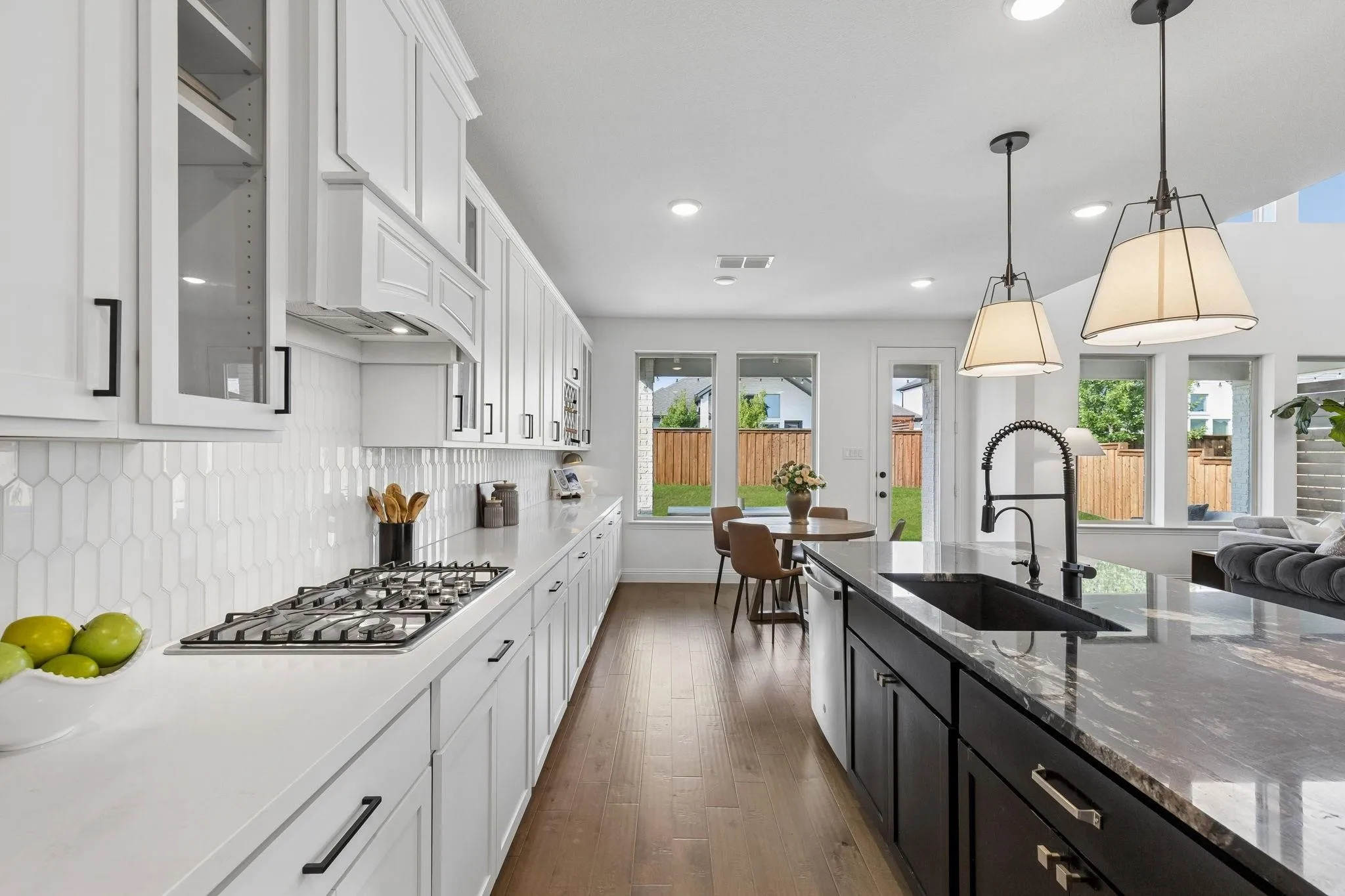 Single Family Residence For Rent in Denton County , 2622 Eucalyptus Road, Frisco, Texas 75033, 5 Bedroom, 6 Bathroom, 3 Garage spaces, 4,023 Sqft, built in 2020, mls#21401950, Real Estate Agent in Frisco, Homes For Rent in Denton county, Homes For Rent in Frisco, Realtor in Frisco Texas, Real Estate Brokerage Independent Realty Texas, Luminita Cordes Realtor