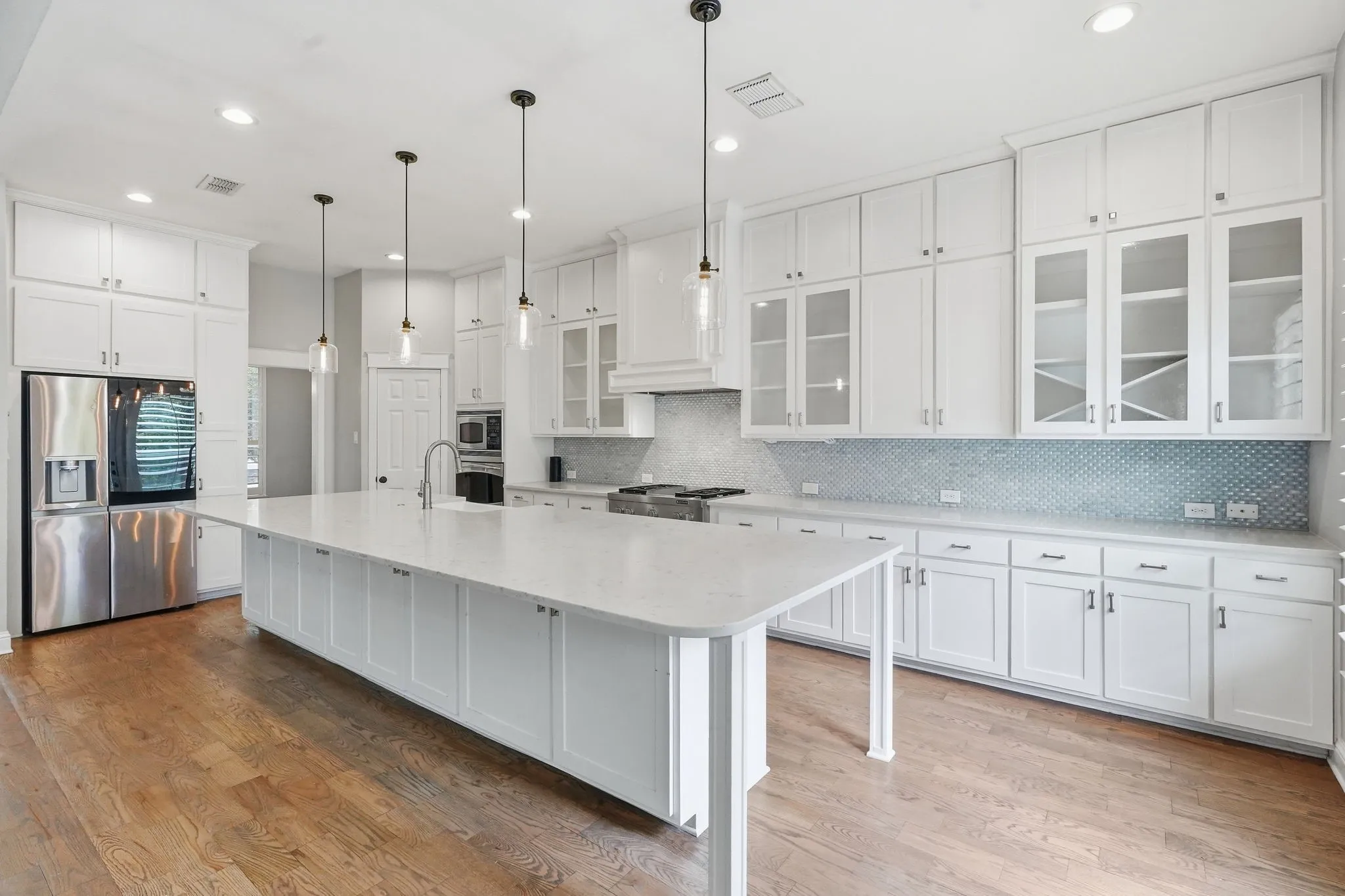 Single Family Residence For Sale in Dallas County , 229 Chestnut Lane, Coppell, Texas 75019, 4 Bedroom, 4 Bathroom, 2 Garage spaces, 3,025 Sqft, built in 1996, mls#21400838, Real Estate Agent in Coppell, Homes For Sale in Dallas county, Homes For Sale in Coppell, Realtor in Coppell Texas, Real Estate Brokerage Independent Realty Texas, Luminita Cordes Realtor