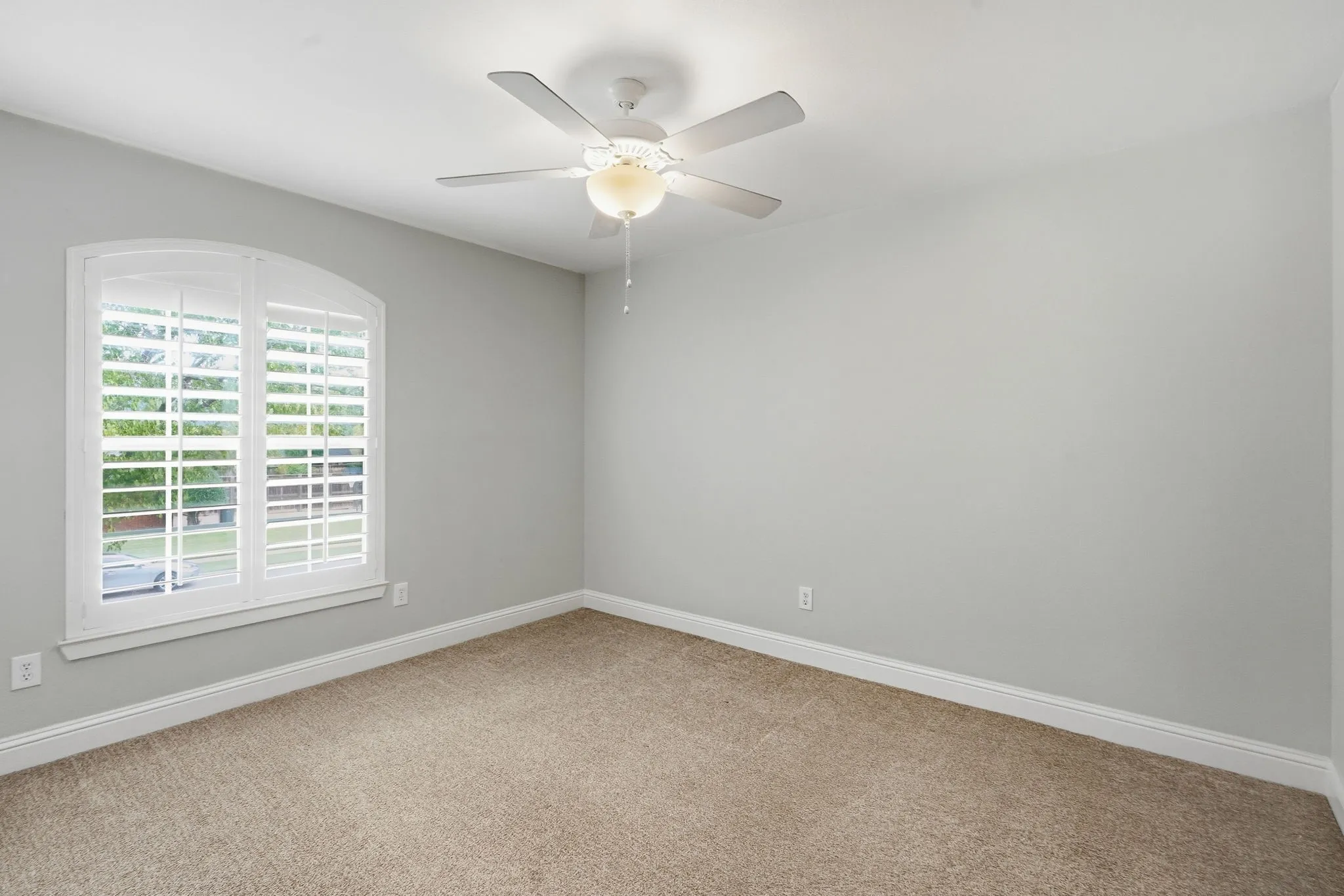Single Family Residence For Sale in Dallas County , 229 Chestnut Lane, Coppell, Texas 75019, 4 Bedroom, 4 Bathroom, 2 Garage spaces, 3,025 Sqft, built in 1996, mls#21400838, Real Estate Agent in Coppell, Homes For Sale in Dallas county, Homes For Sale in Coppell, Realtor in Coppell Texas, Real Estate Brokerage Independent Realty Texas, Luminita Cordes Realtor
