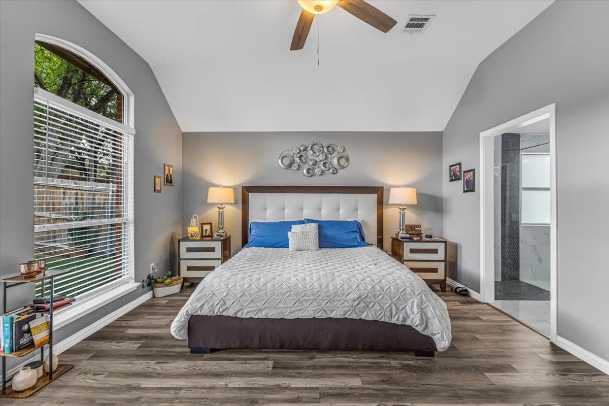 Single Family Residence For Sale in Tarrant County , 4825 Gloucester Drive, Grand Prairie, Texas 75052, 3 Bedroom, 2 Bathroom, 2 Garage spaces, 1,763 Sqft, built in 2000, mls#21401968, Real Estate Agent in Grand Prairie, Homes For Sale in Tarrant county, Homes For Sale in Grand Prairie, Realtor in Grand Prairie Texas, Real Estate Brokerage Independent Realty Texas, Luminita Cordes Realtor